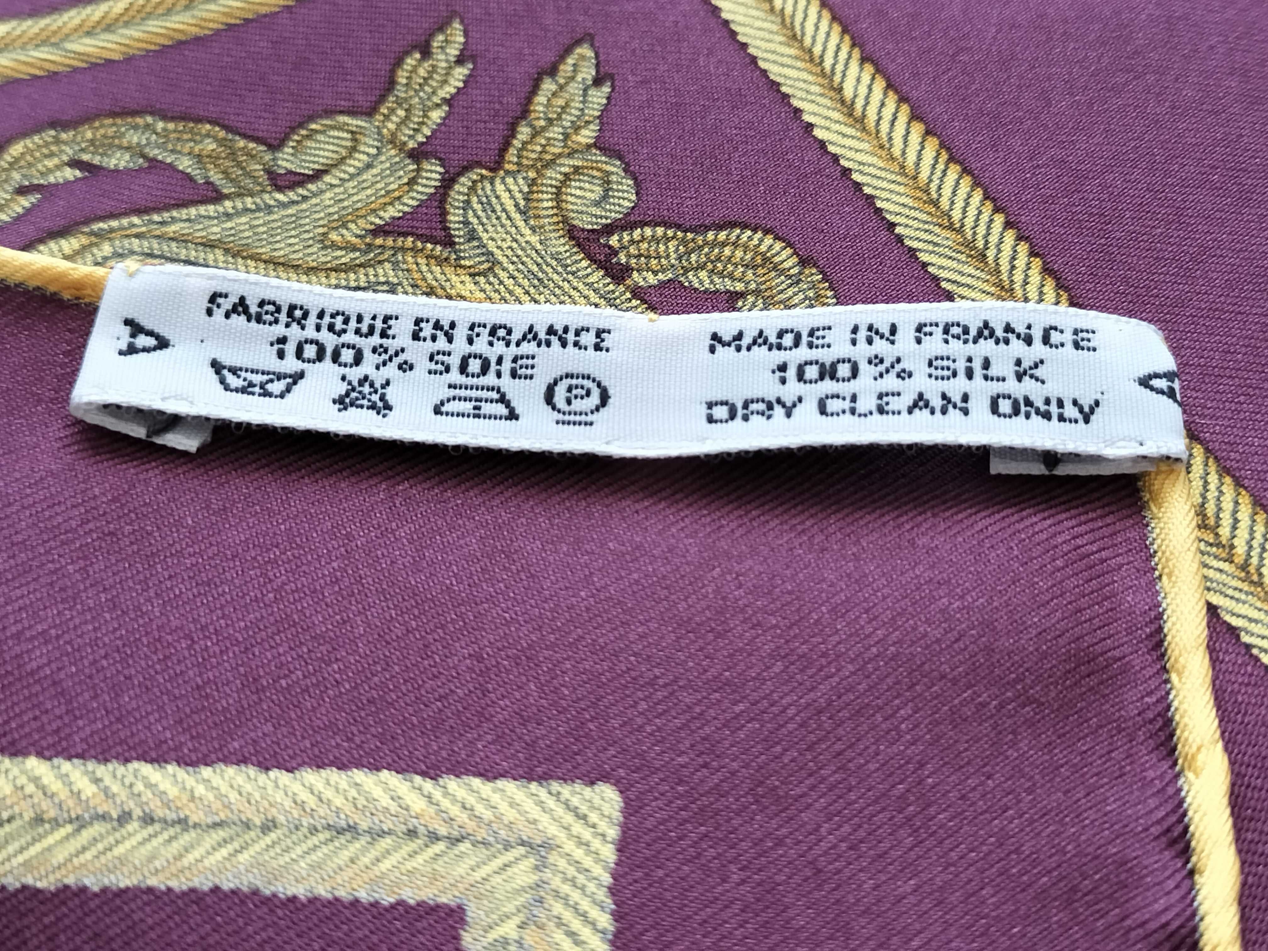 Vintage Hermes Les Armes de Paris Plum Silk Carre 45