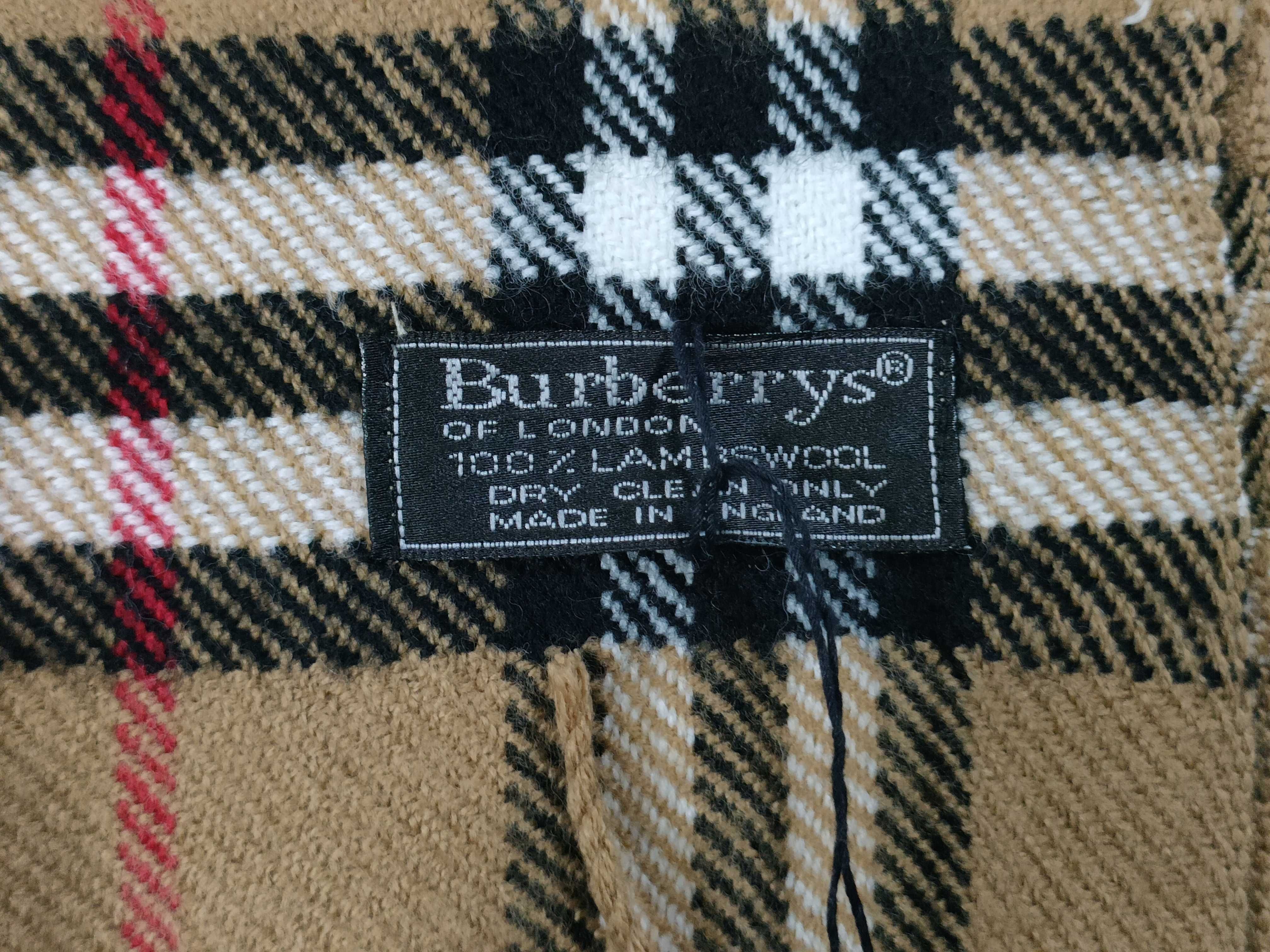 NWT Vintage Burberrys Nova Check Tan Lambswool Scarf with Tag