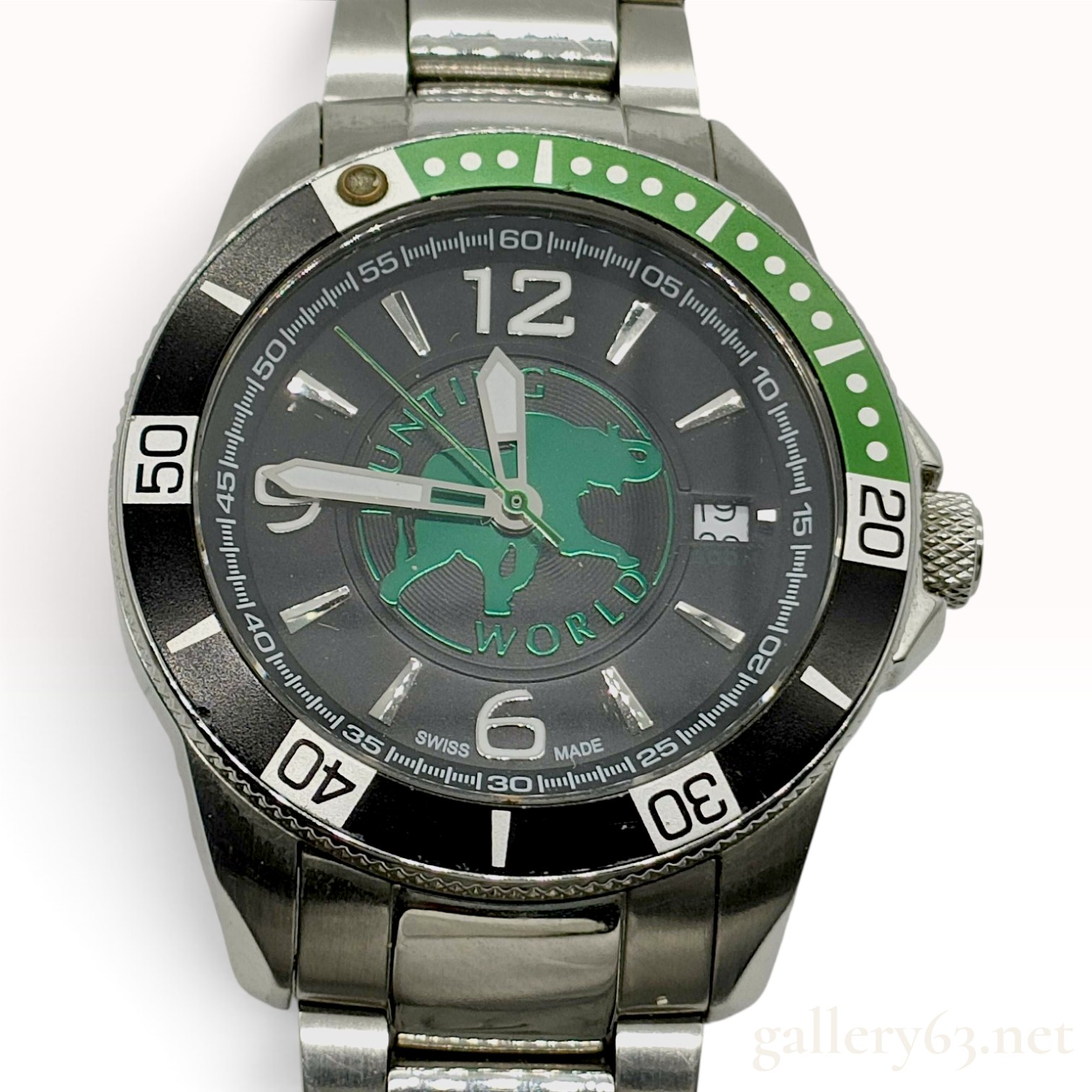 Hunting World Mountain Stream Green and Black Stainless Steel Wristwatch