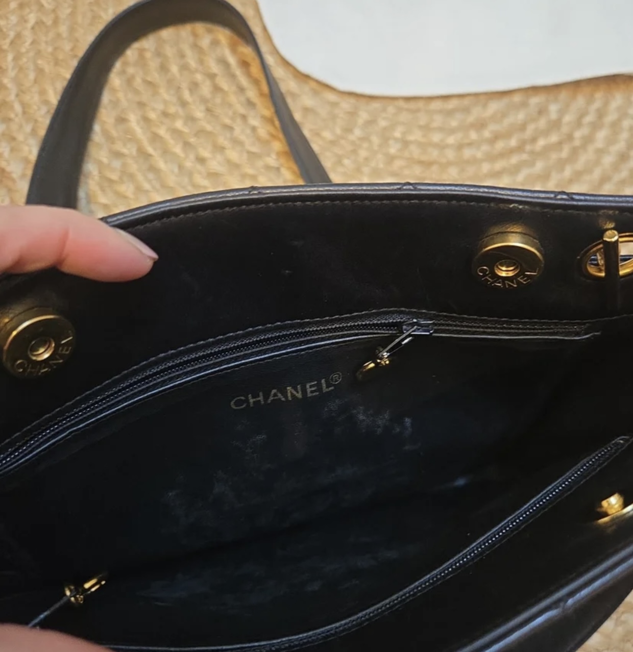 CHANEL VINTAGE QUILTED LAMBSKIN CHAIN SHOULDER TOTE, BLACK / GOLD