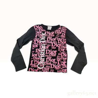 Vintage Christian Dior Logomania Black and Pink Cotton Long Sleeved T-Shirt USA 14. This Vintage 