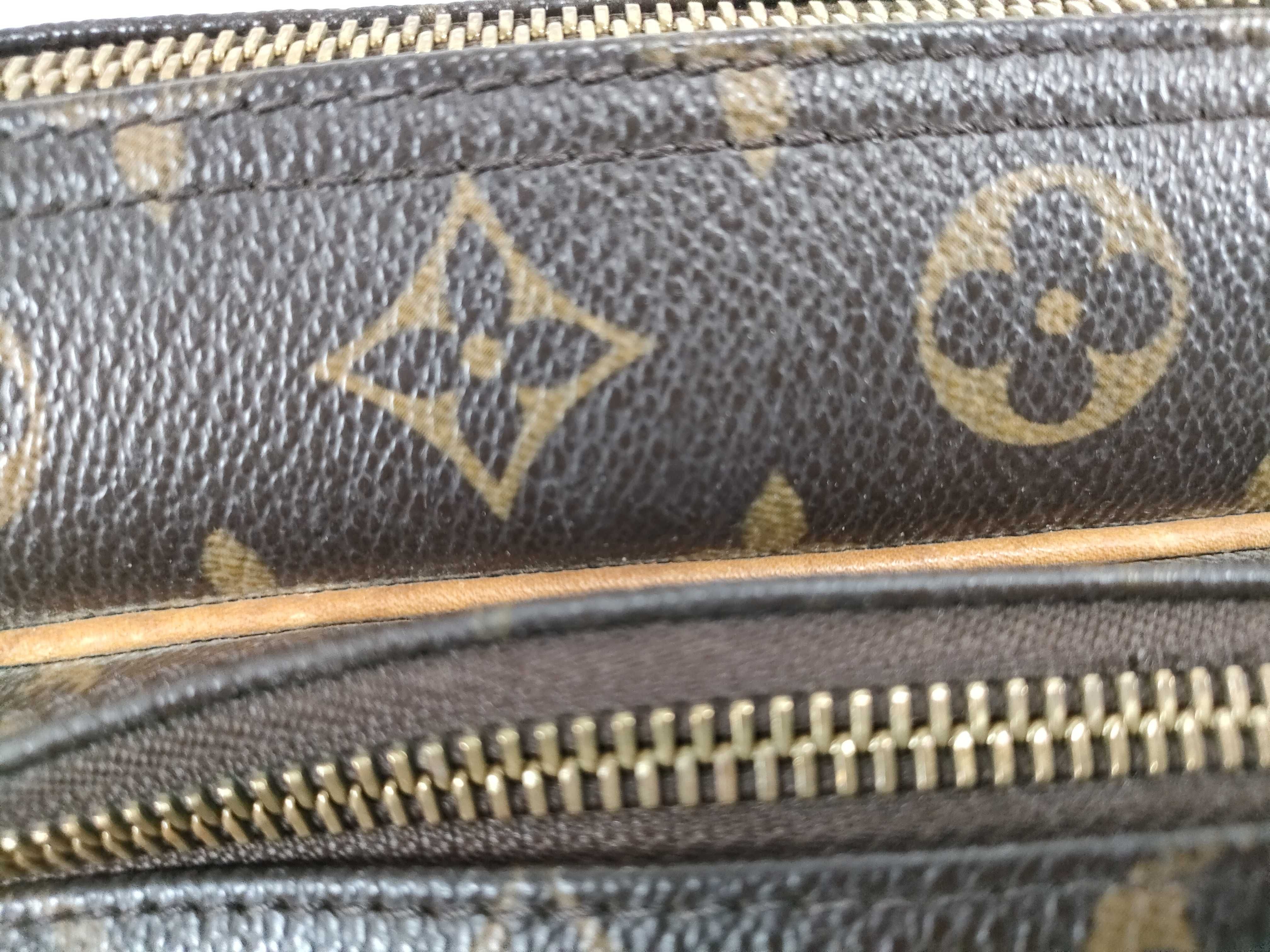 Louis Vuitton Monogram Reporter PM Crossbody Bag