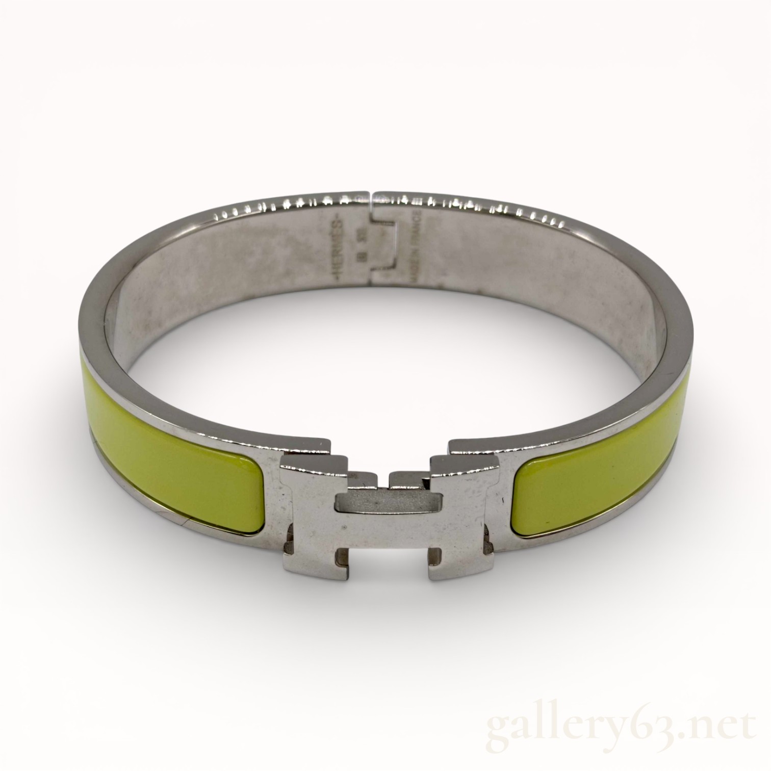 Hermes Clic H bracelet in citron yellow enamel and palladium-plated metal