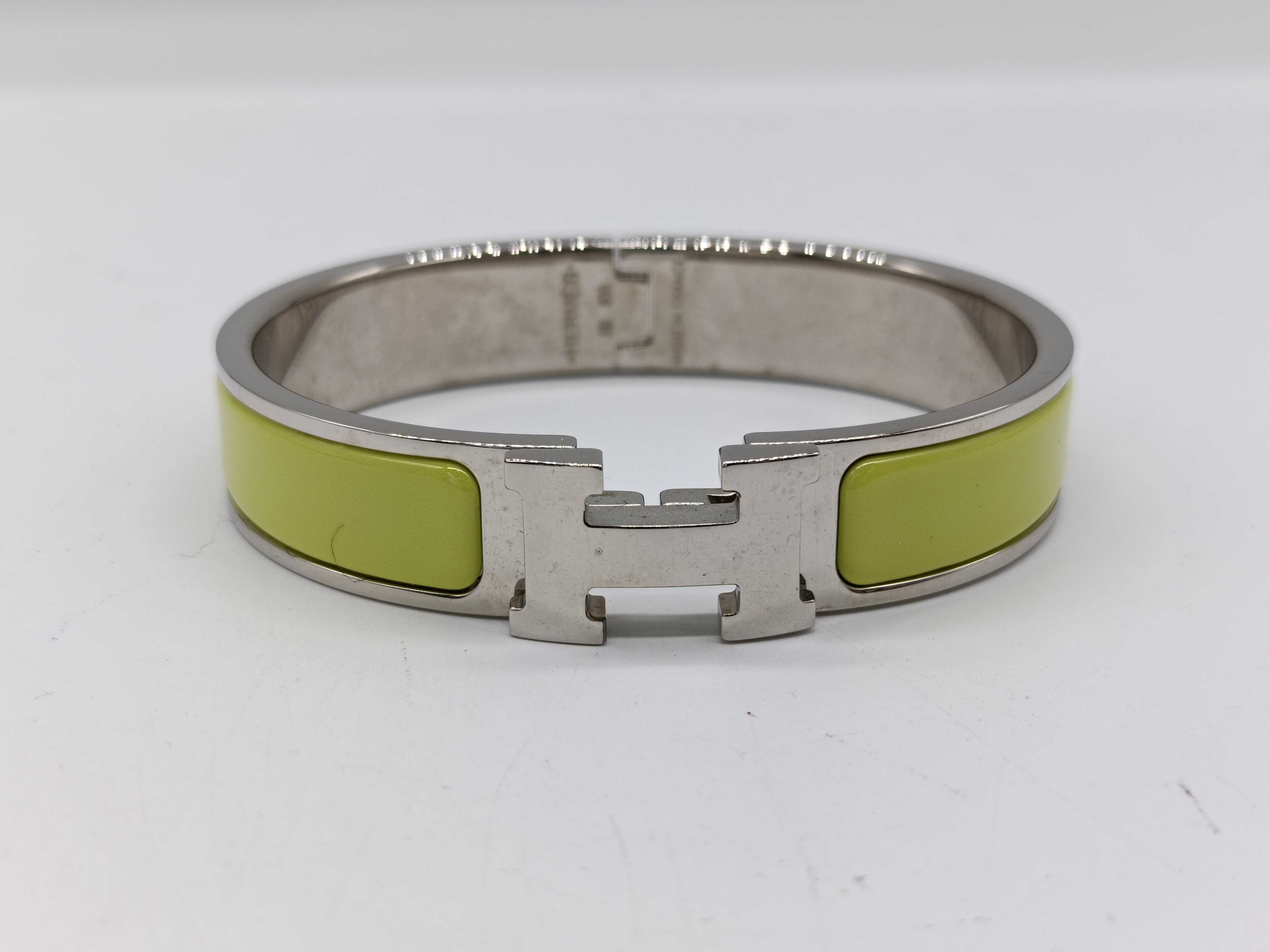 Hermes Clic H bracelet in citron yellow enamel and palladium-plated metal