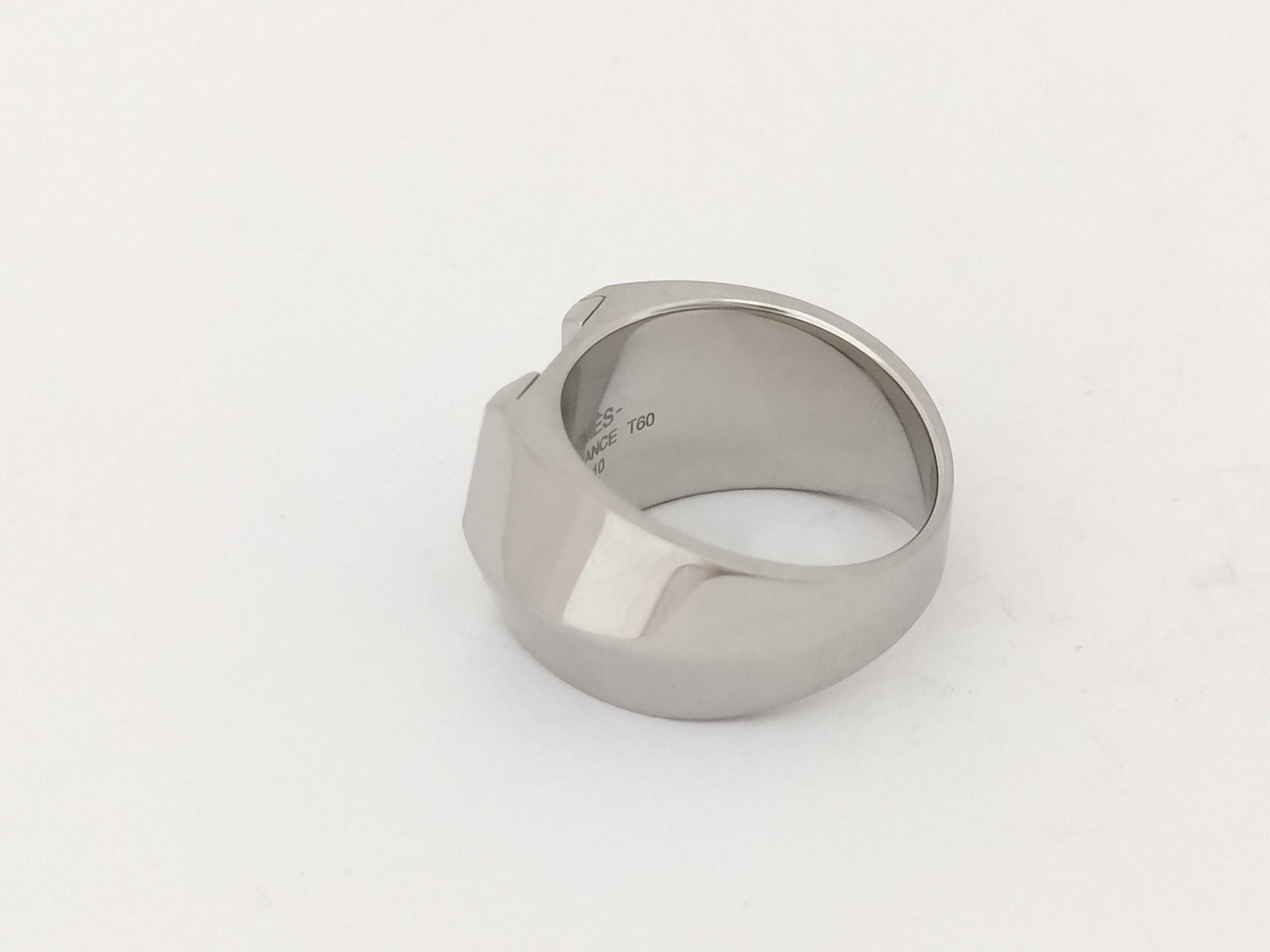 Hermes H Logo Band Ring size 9