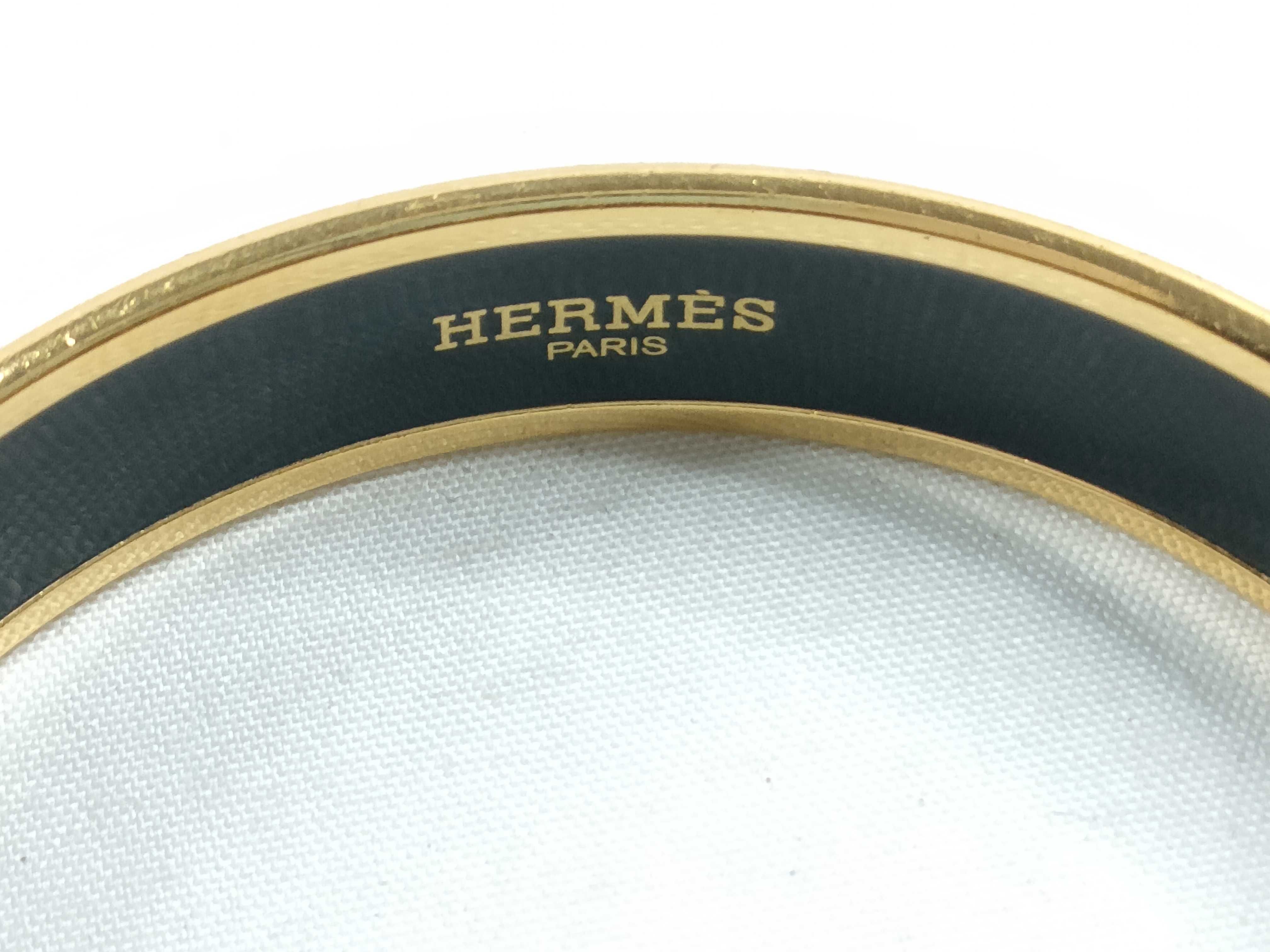 Hermes Caleche Red Enamel and Gold-Plated Narrow Bangle Bracelet