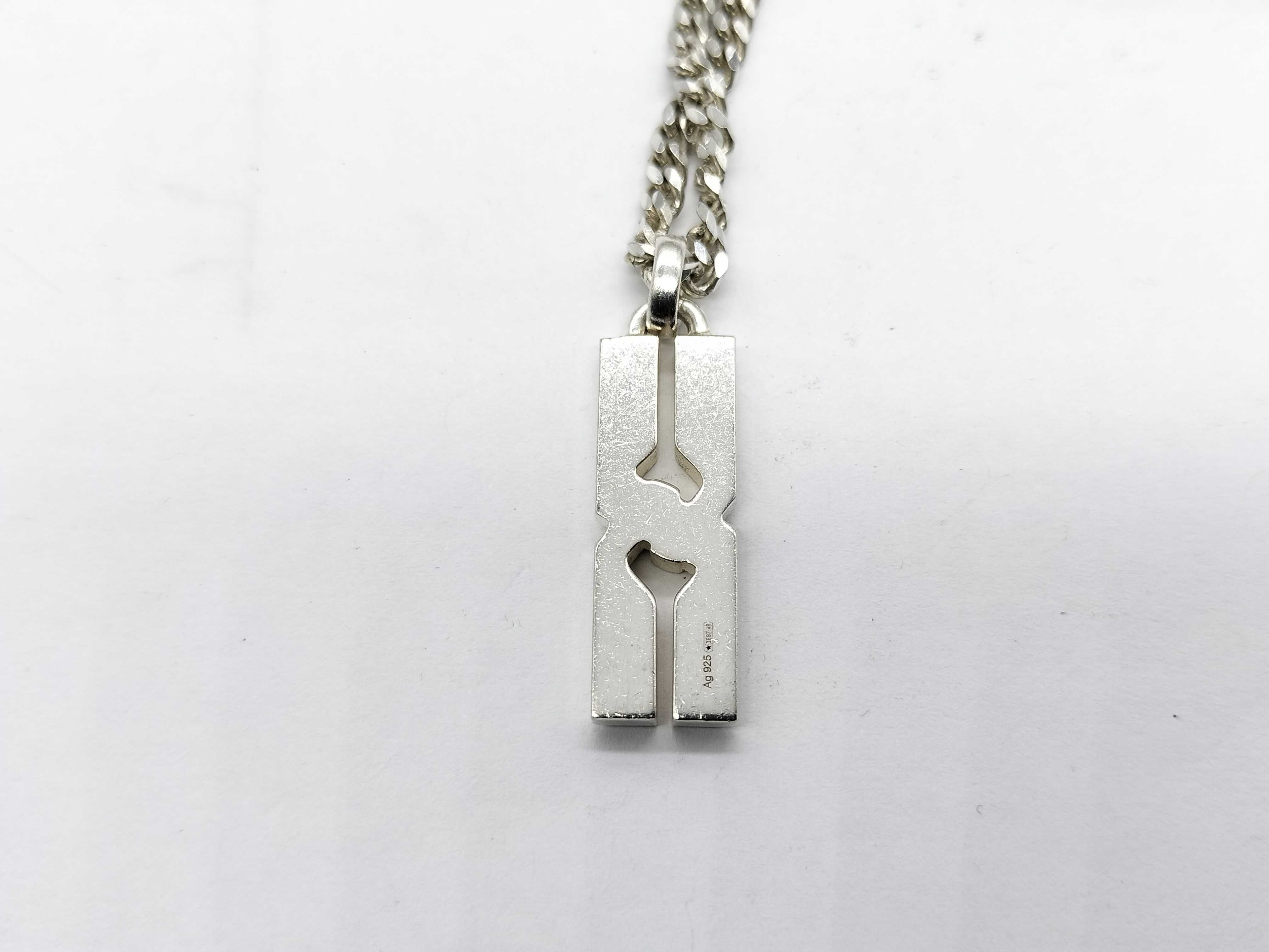 Gucci Sterling Silver Knot Infinity Pendant Necklace
