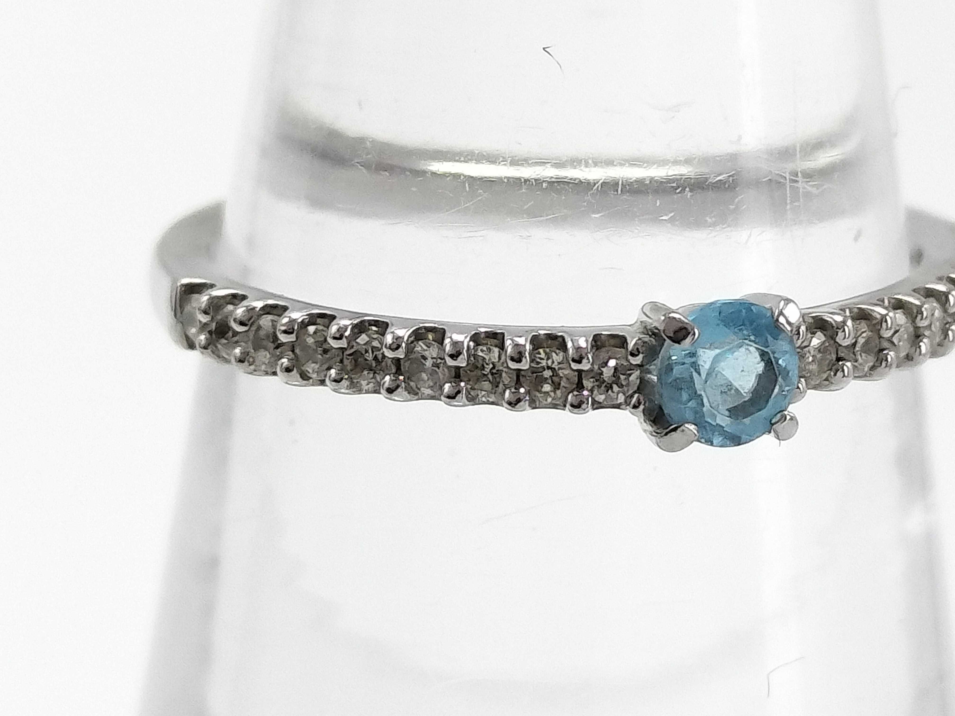 10K White Gold Ring with Diamonds and Round Cut London Blue Topaz