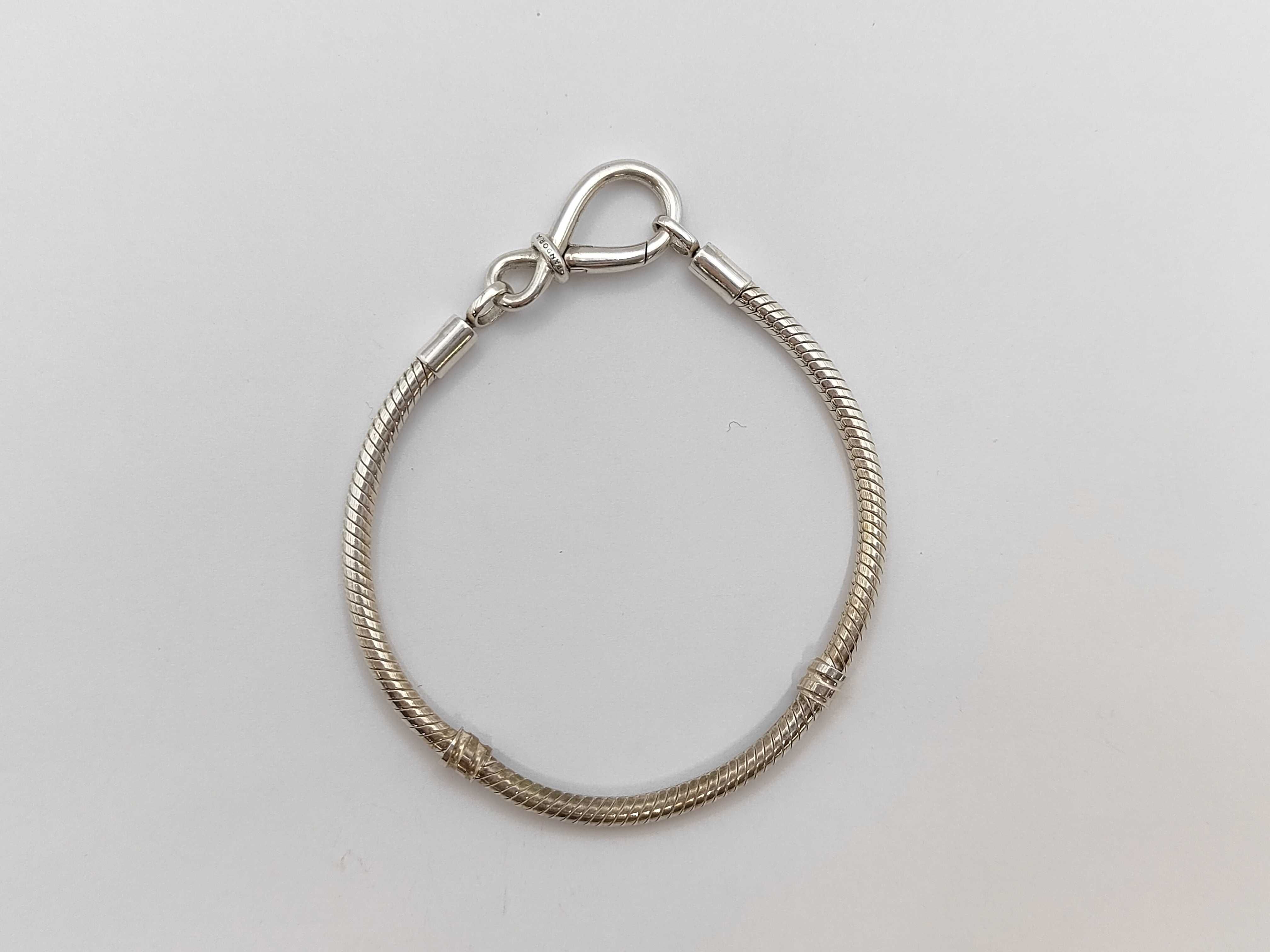 Pandora Sterling Silver Snake Chain Bracelet with Infinity Knot Clasp, Four Charms, and Box