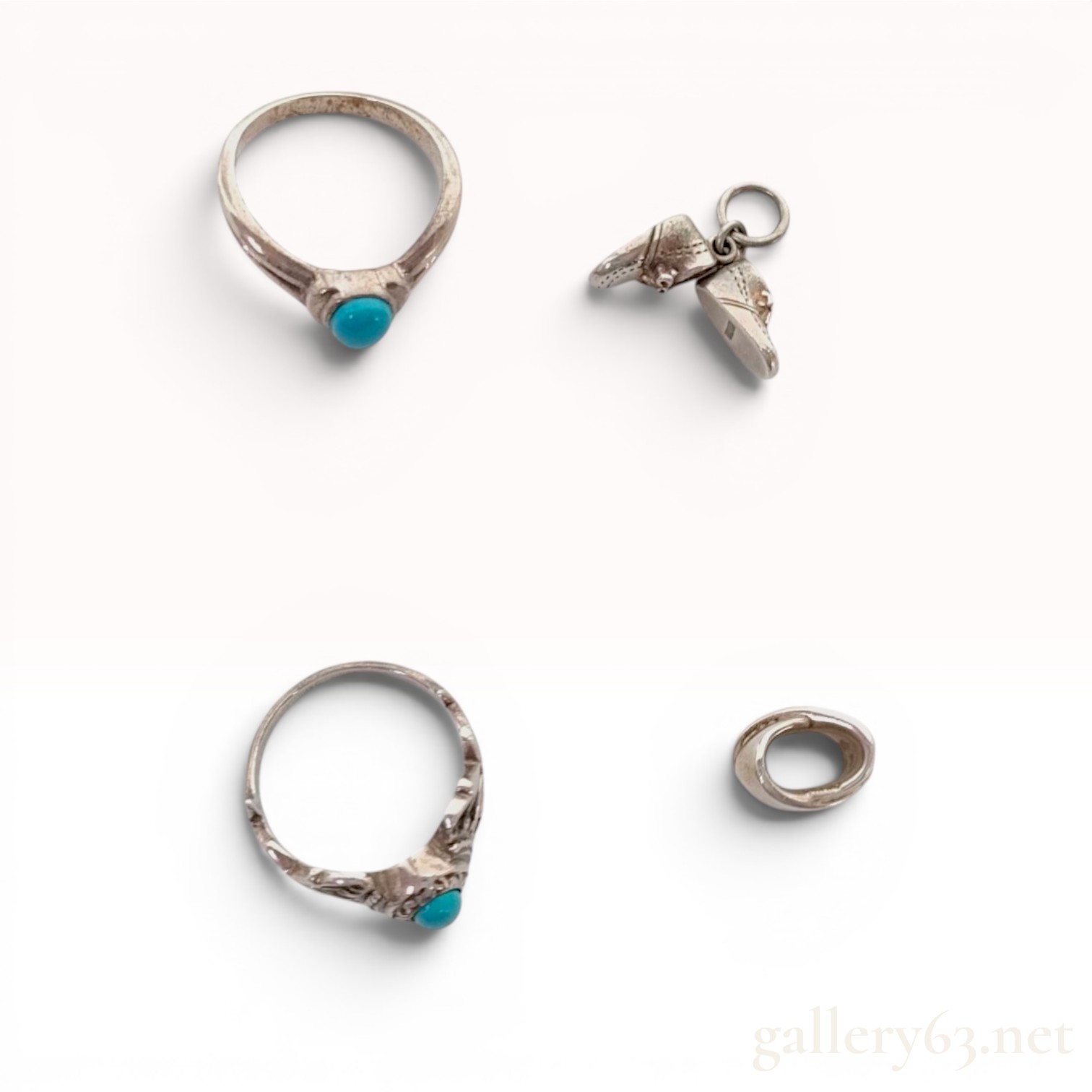 An Assortment of Four Silver and Turquoise Jewelry Items