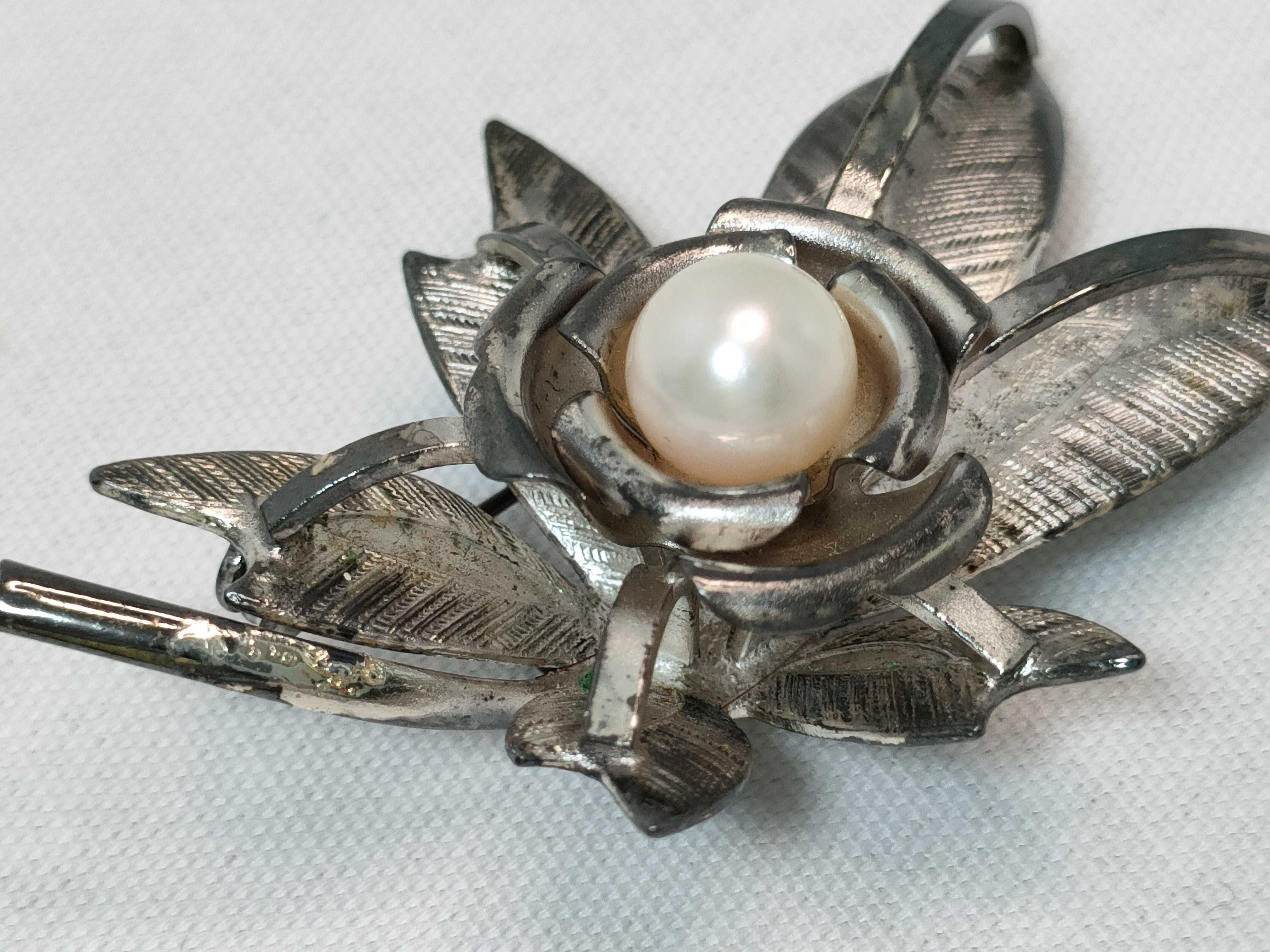 Vintage Silver Floral Spray Brooch with Central Pearl