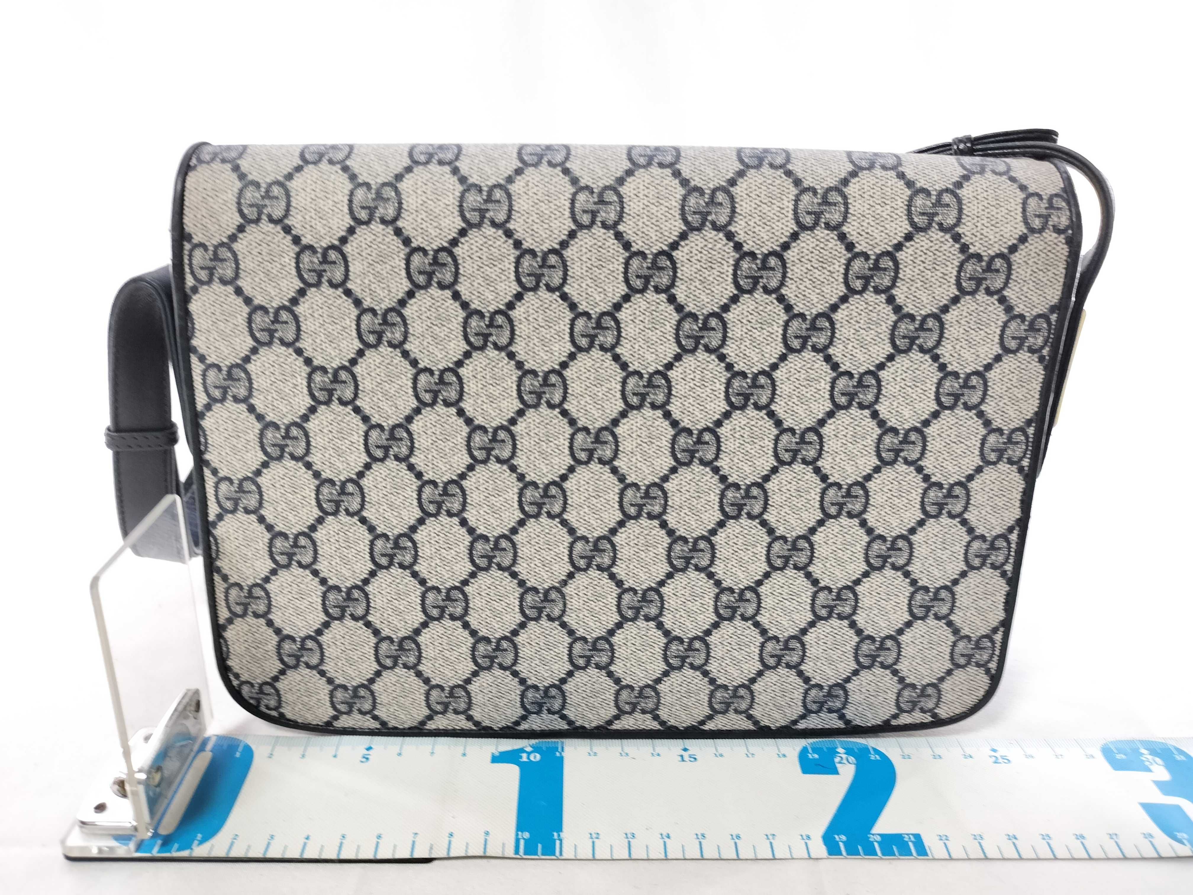 Vintage Gucci GG Supreme Navy Blue Leather Envelope Crossbody Bag