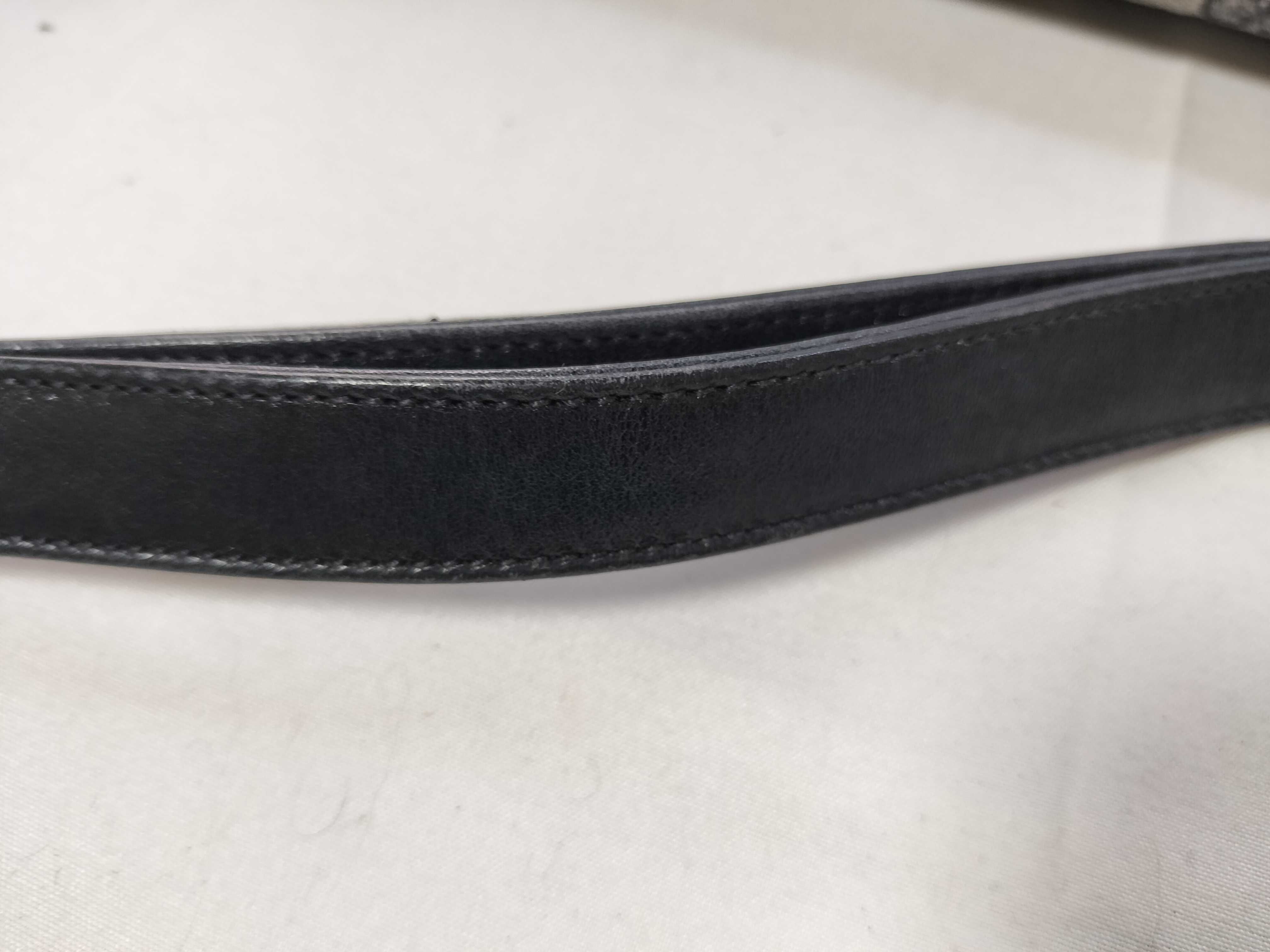 Vintage Gucci GG Supreme Navy Blue Leather Envelope Crossbody Bag