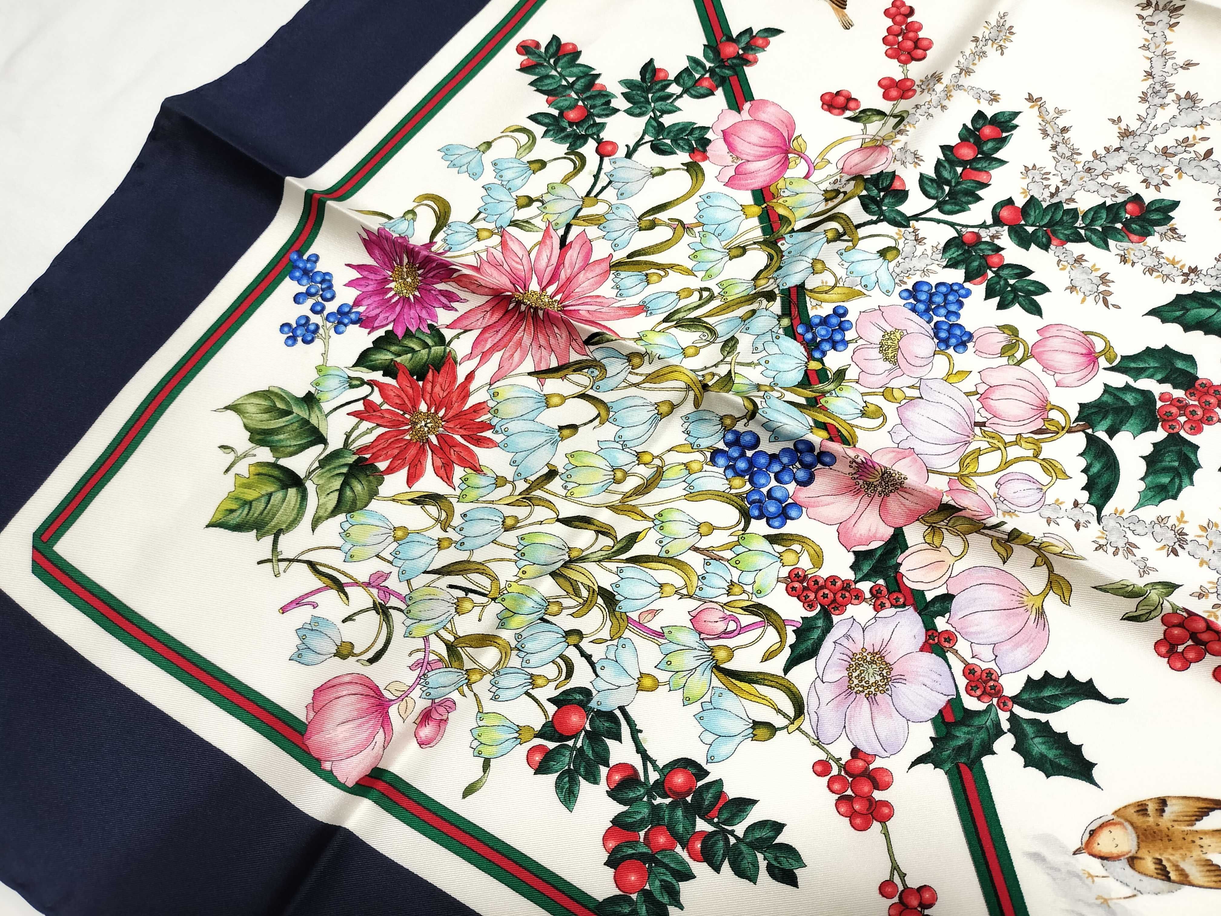 Vintage Gucci Winter Flora Silk Scarf 90cm