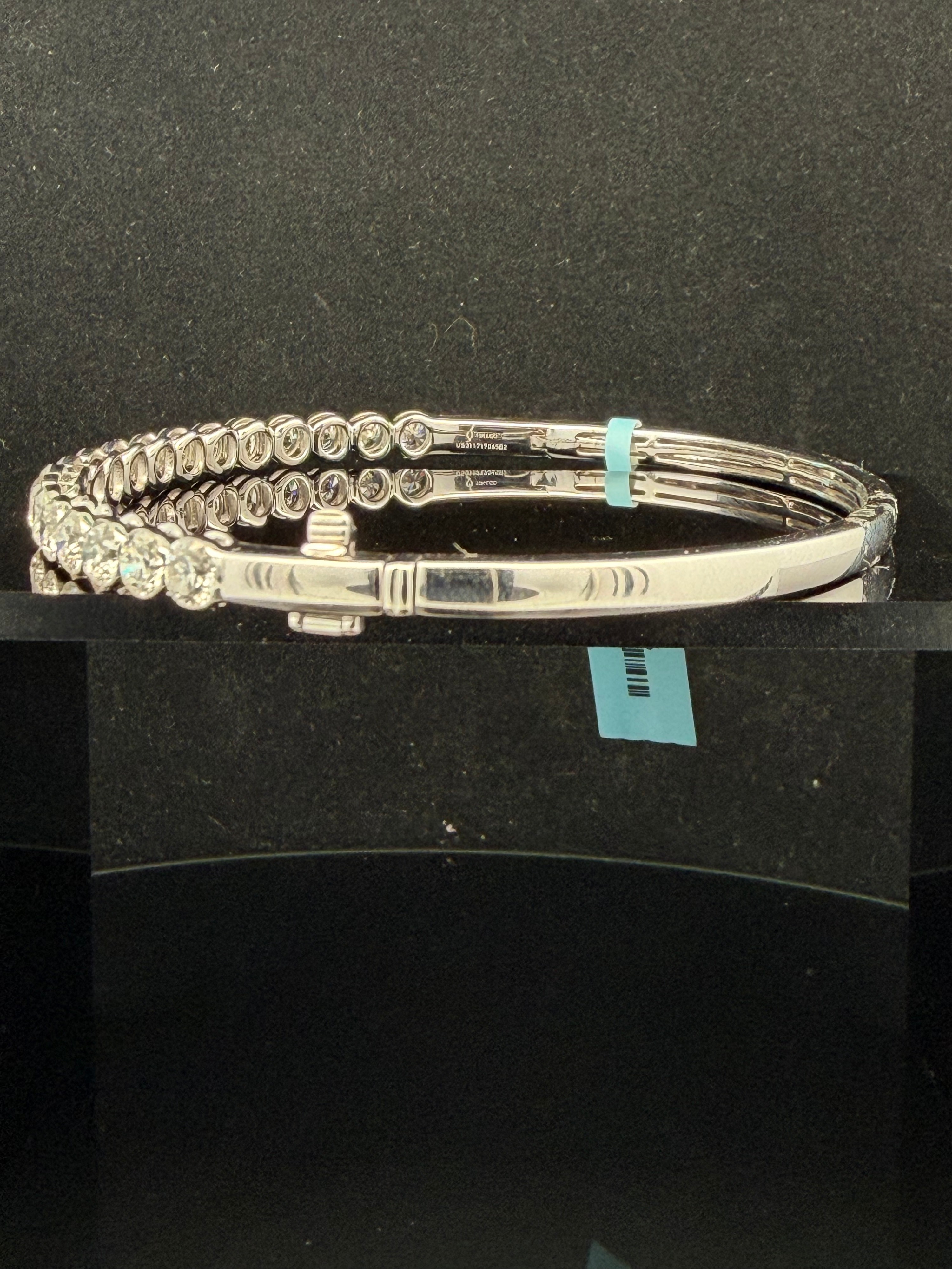 Jaktko 5.00ctw Lab Grown Diamond and 14KWG Bangle Bracelet