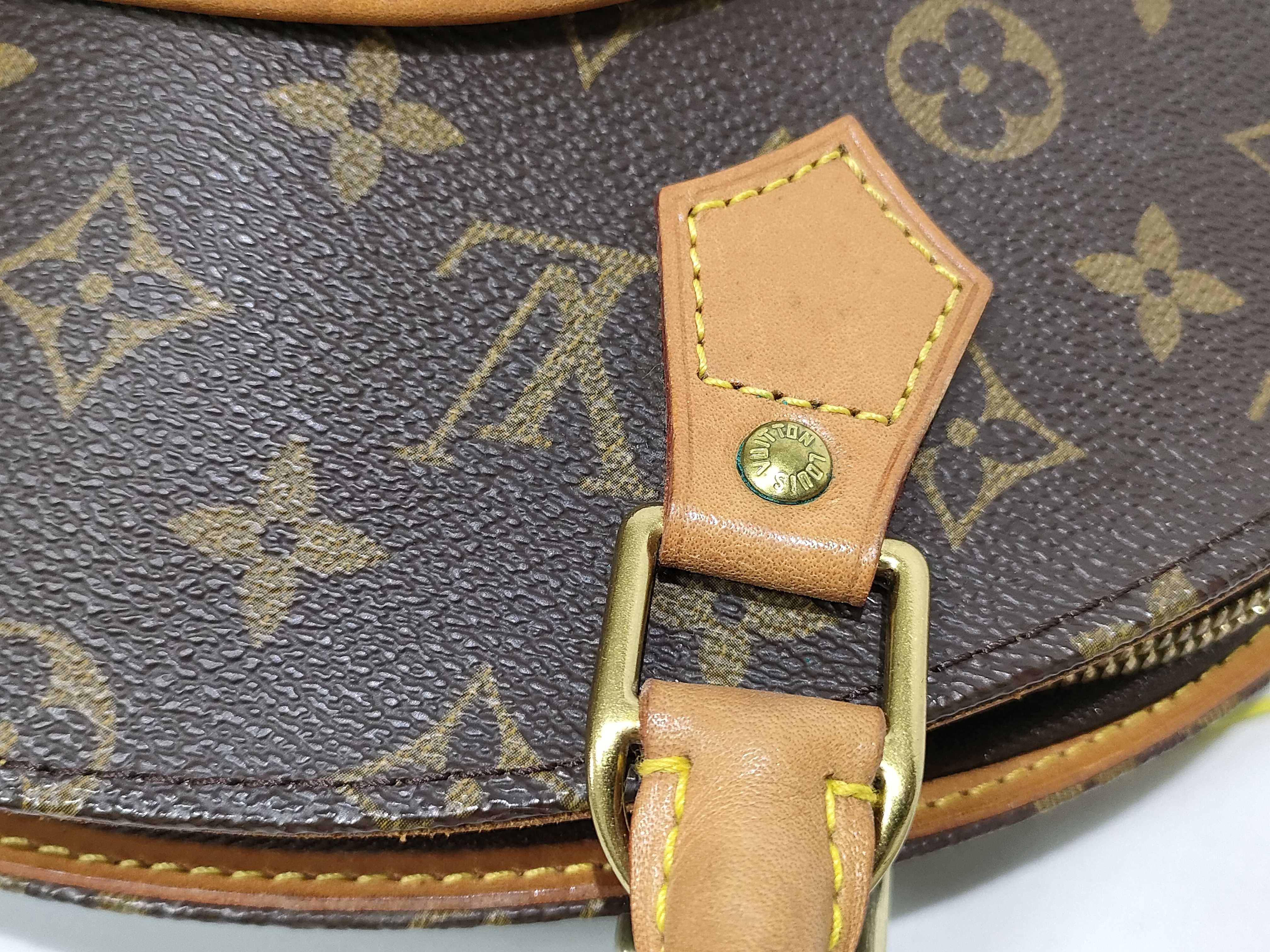 Louis Vuitton Monogram Ellipse PM Brown Coated Canvas Handbag