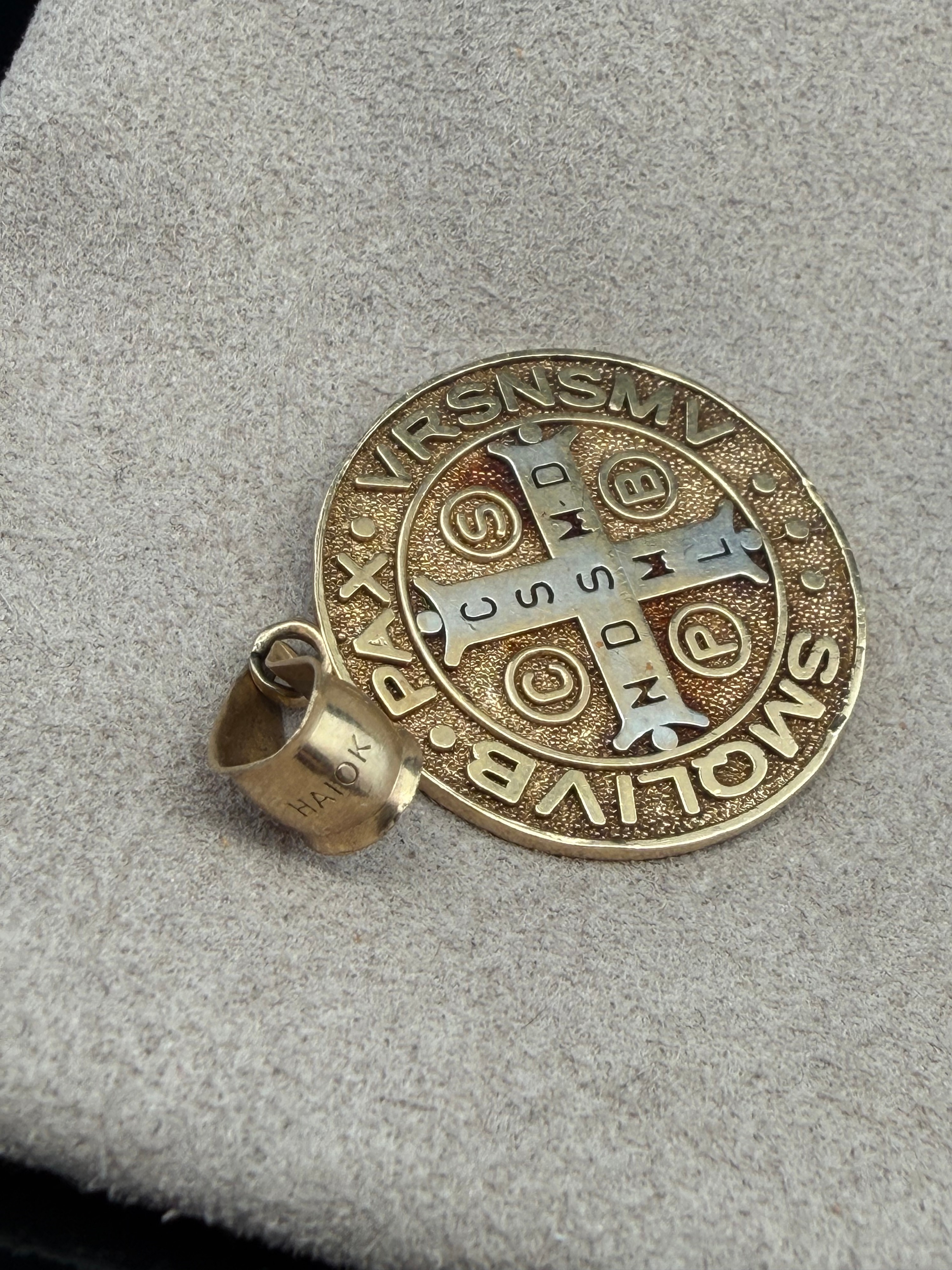 10K Yellow Gold Saint Benedict Medallion Pendant