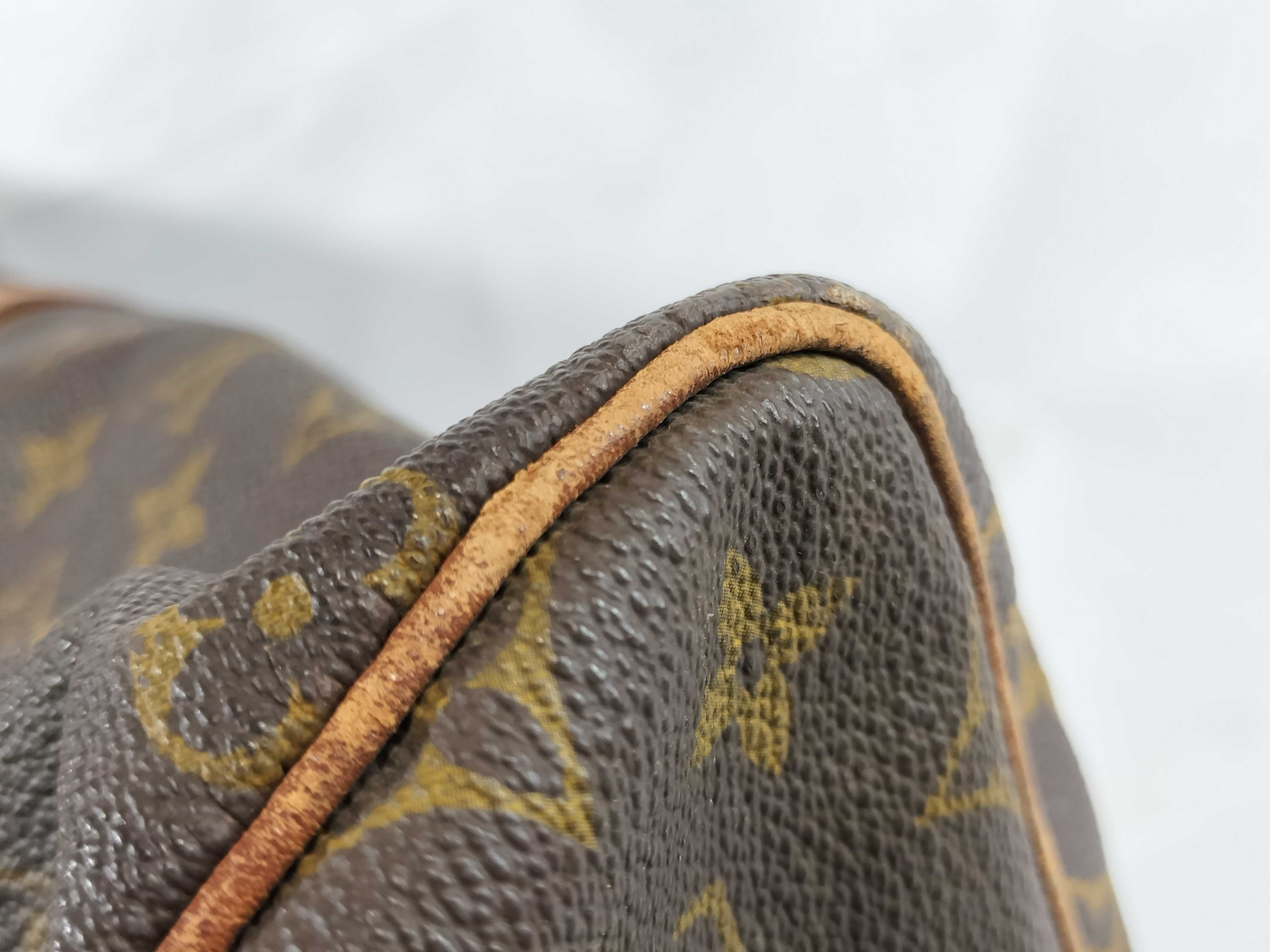 Vintage Louis Vuitton Monogram Keepall 55 Travel Bag