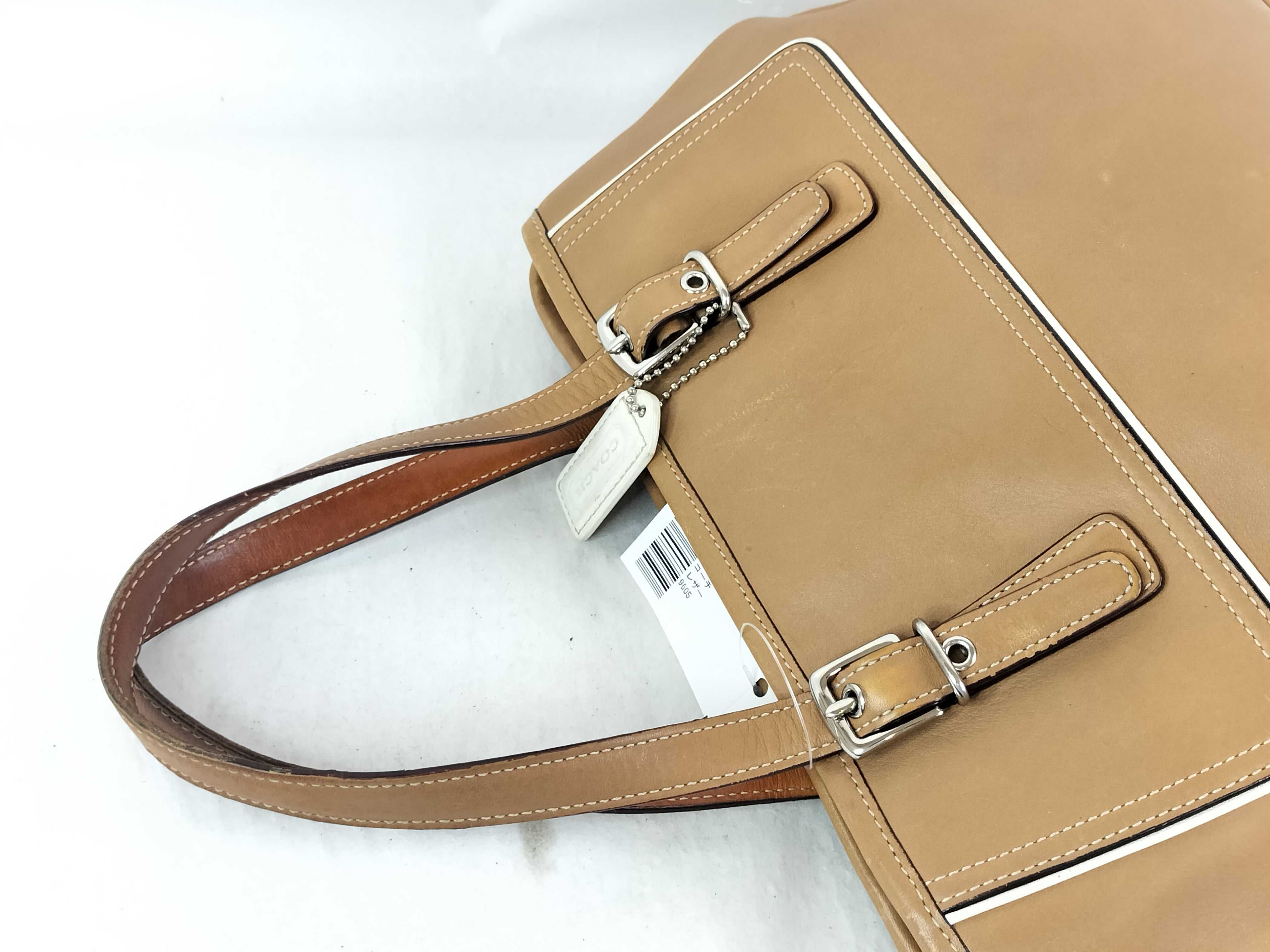 Coach Hamptons Tan Leather Tote Bag