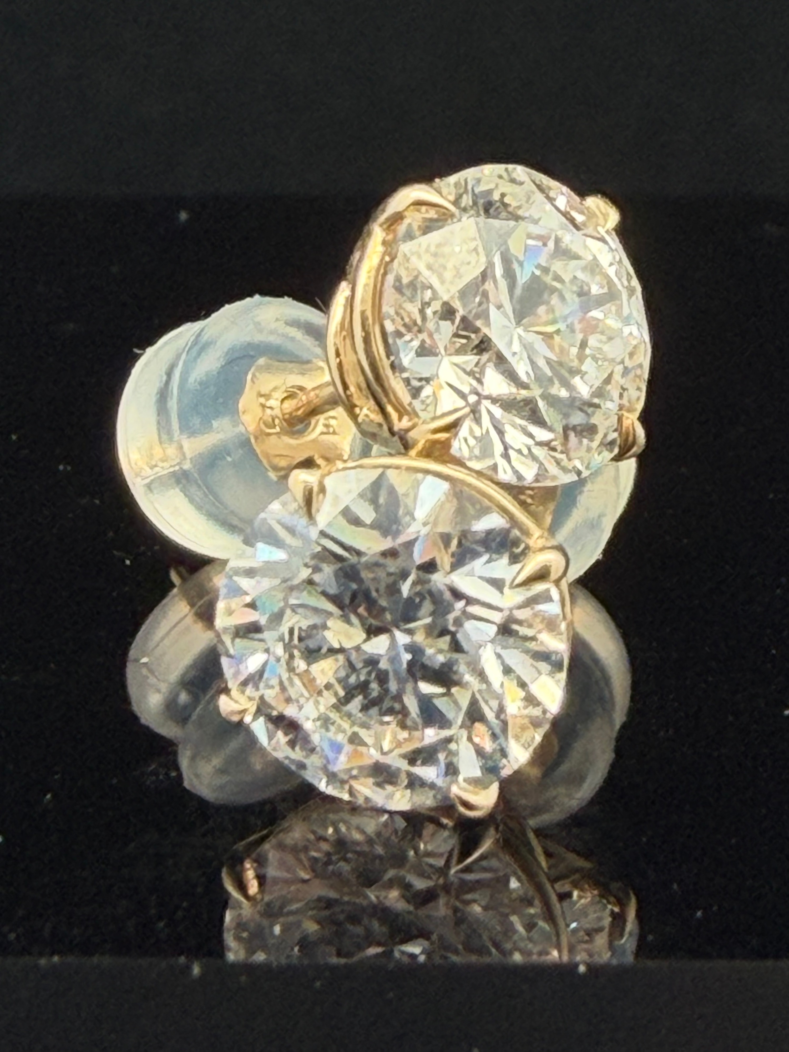 14K Yellow Gold and 4.00ctw Lab-Grown Diamond Stud Earrings W/IGI Report