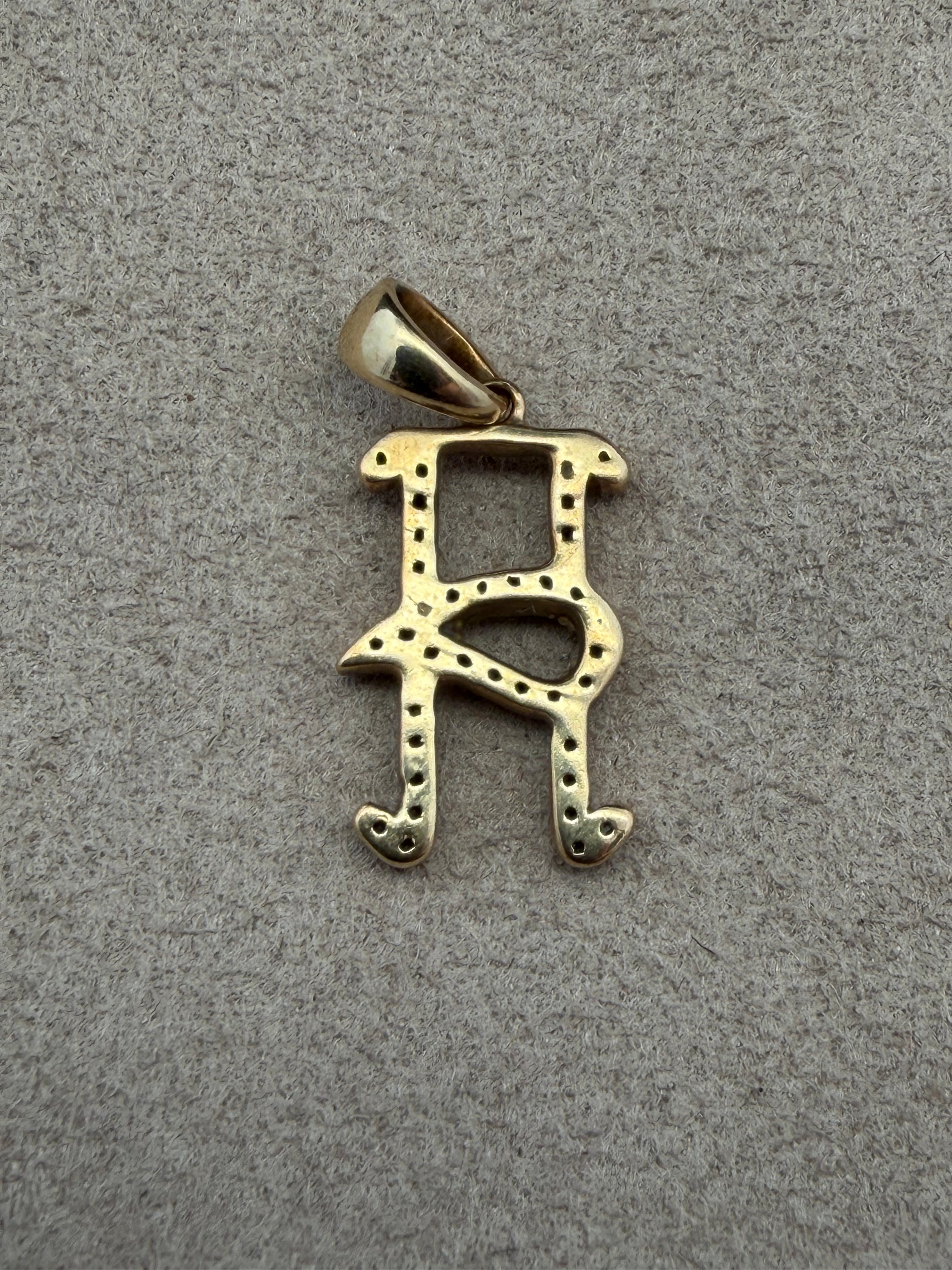 10K Yellow Gold and Natural Diamond Letter H Initial Pendant