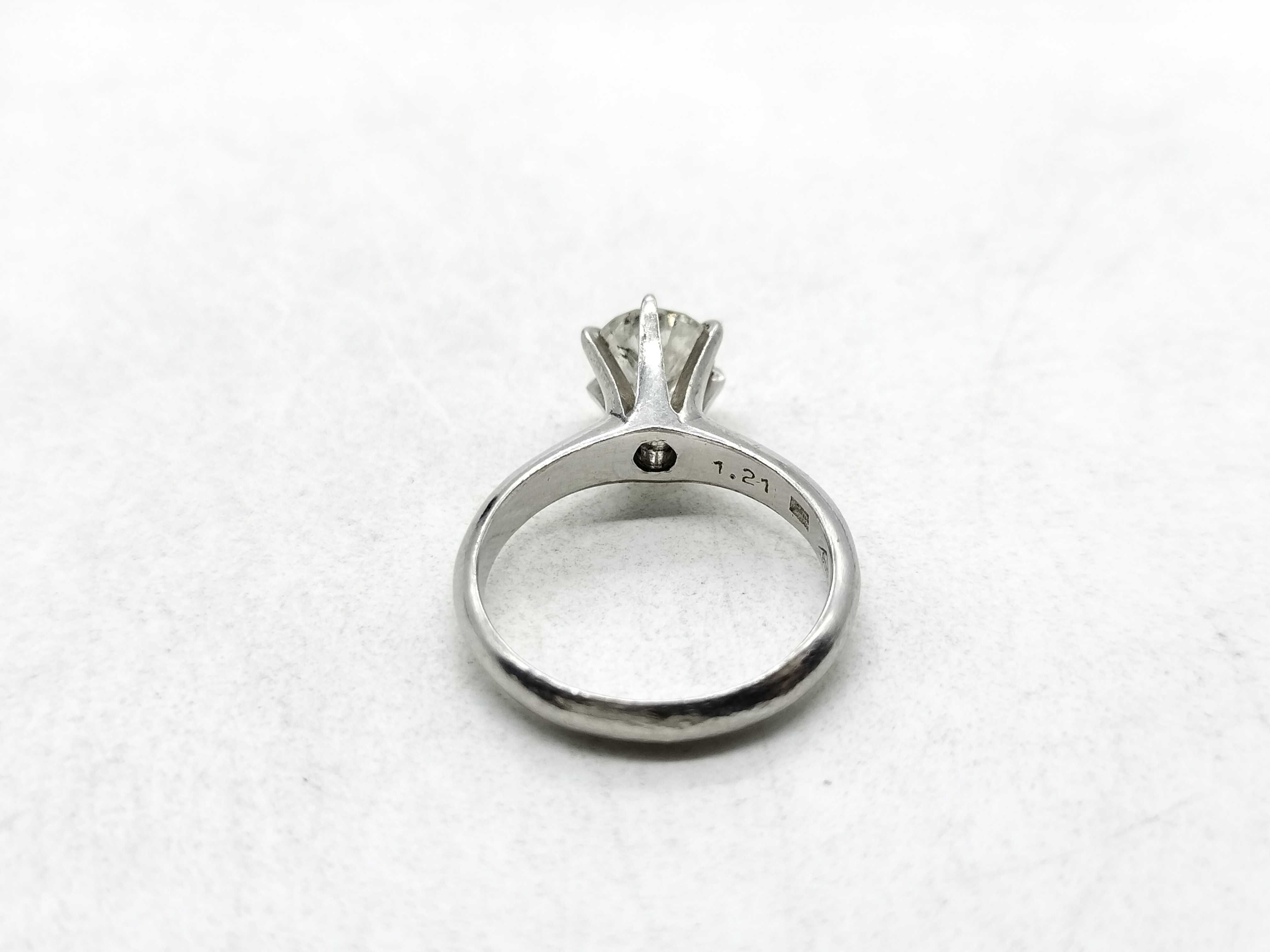 Vintage 1.21ct Natural Diamond and Pm900 (Platinum/Palladium) Solitaire Ring