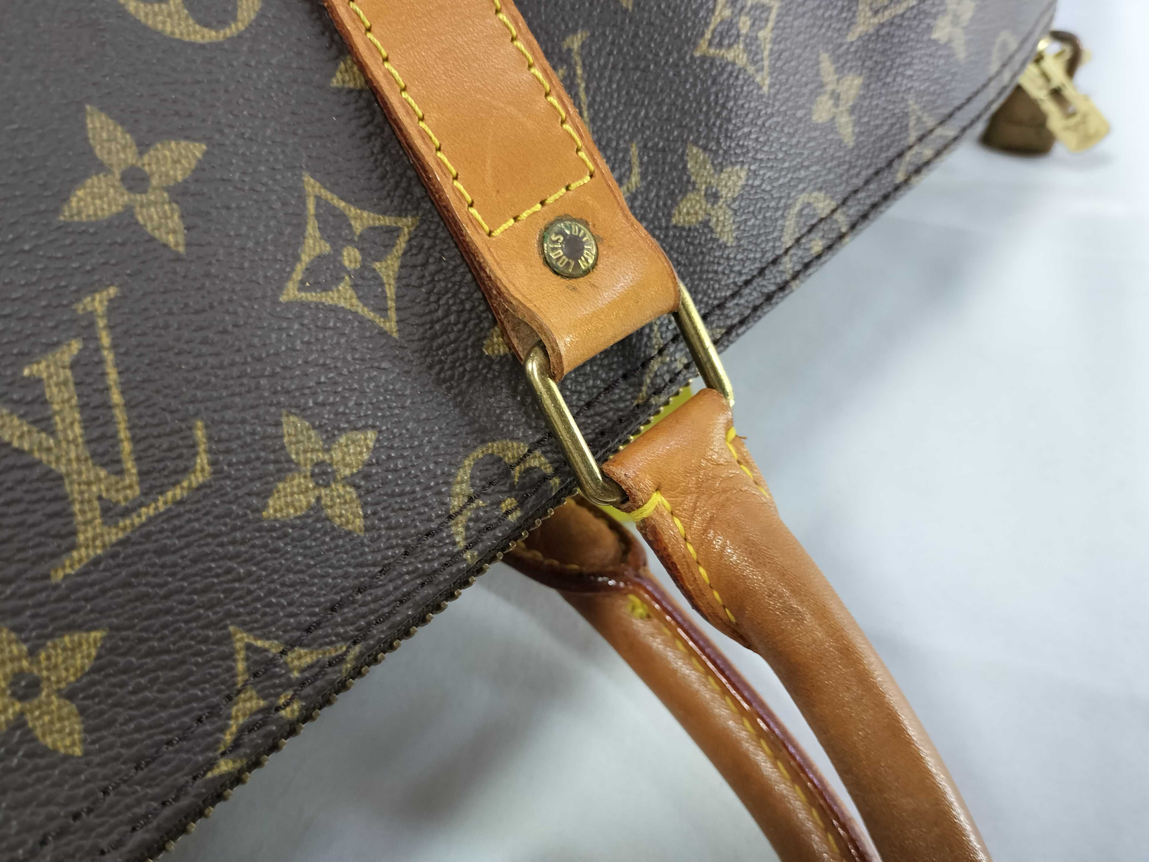 Louis Vuitton Monogram Canvas Keepall 55 Bandouliere Travel Bag