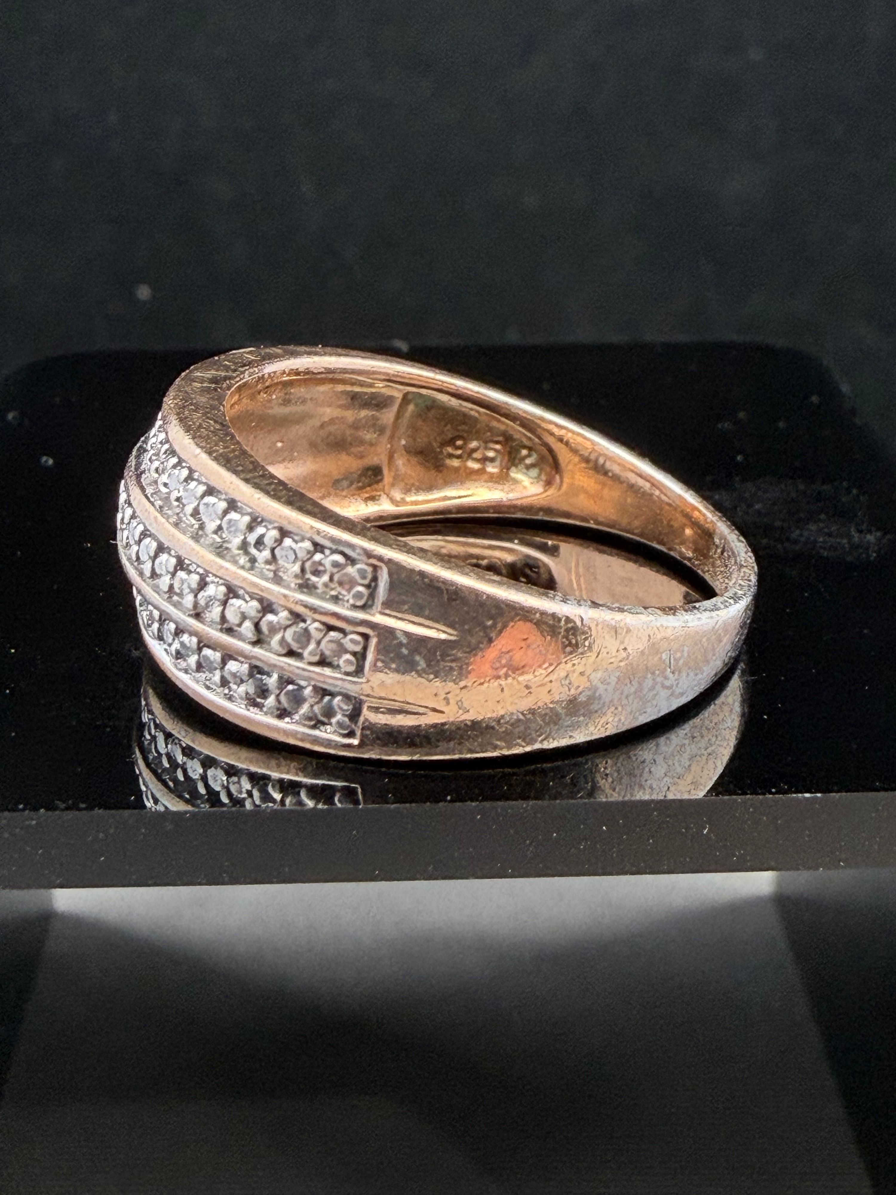 Gilt Silver Diamond Ring.10ct Diamond Size 10 5.4g