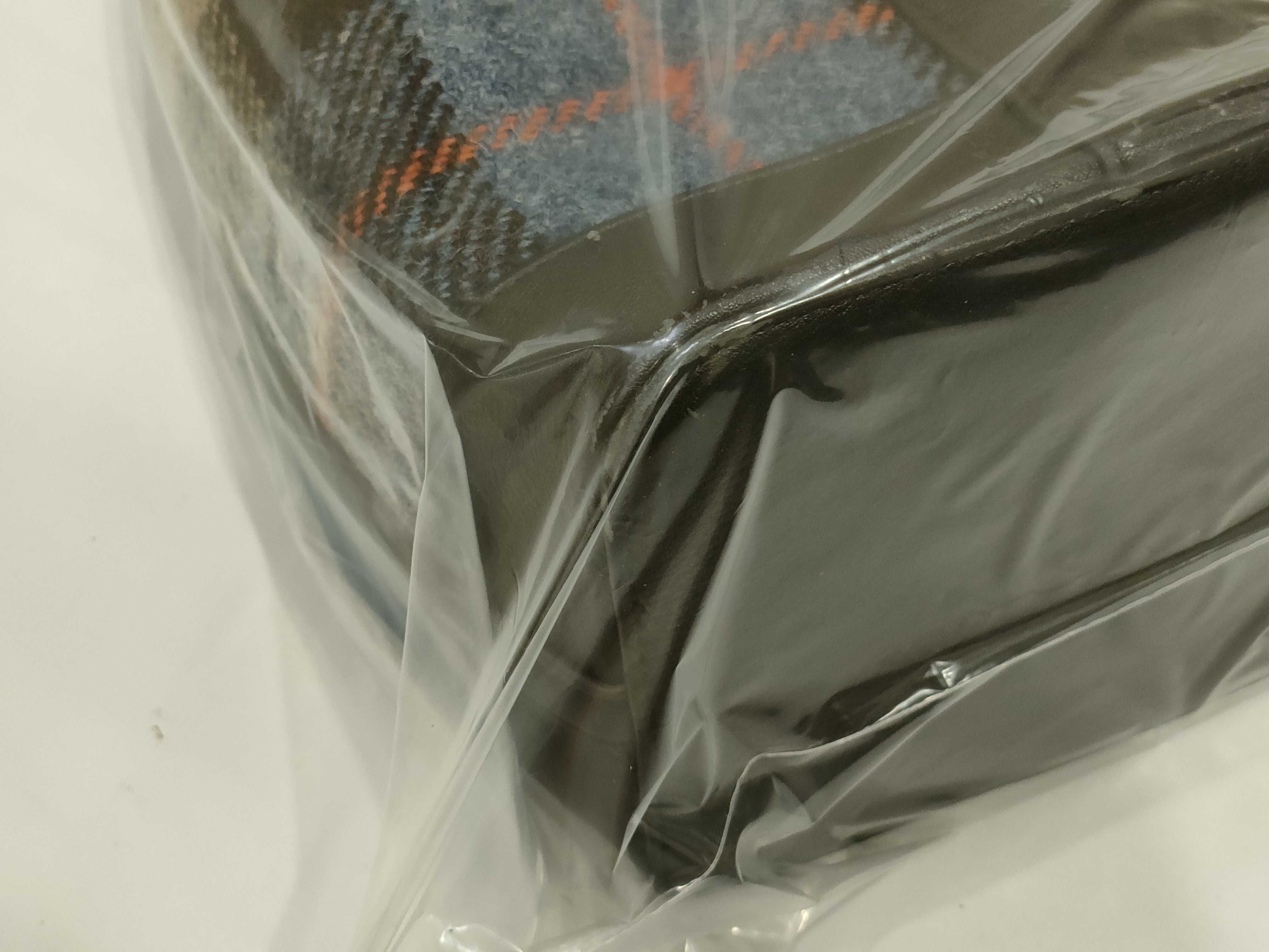 Two Art-Direct Harris Tweed Plaid Shoulder and Travel Bags NWT