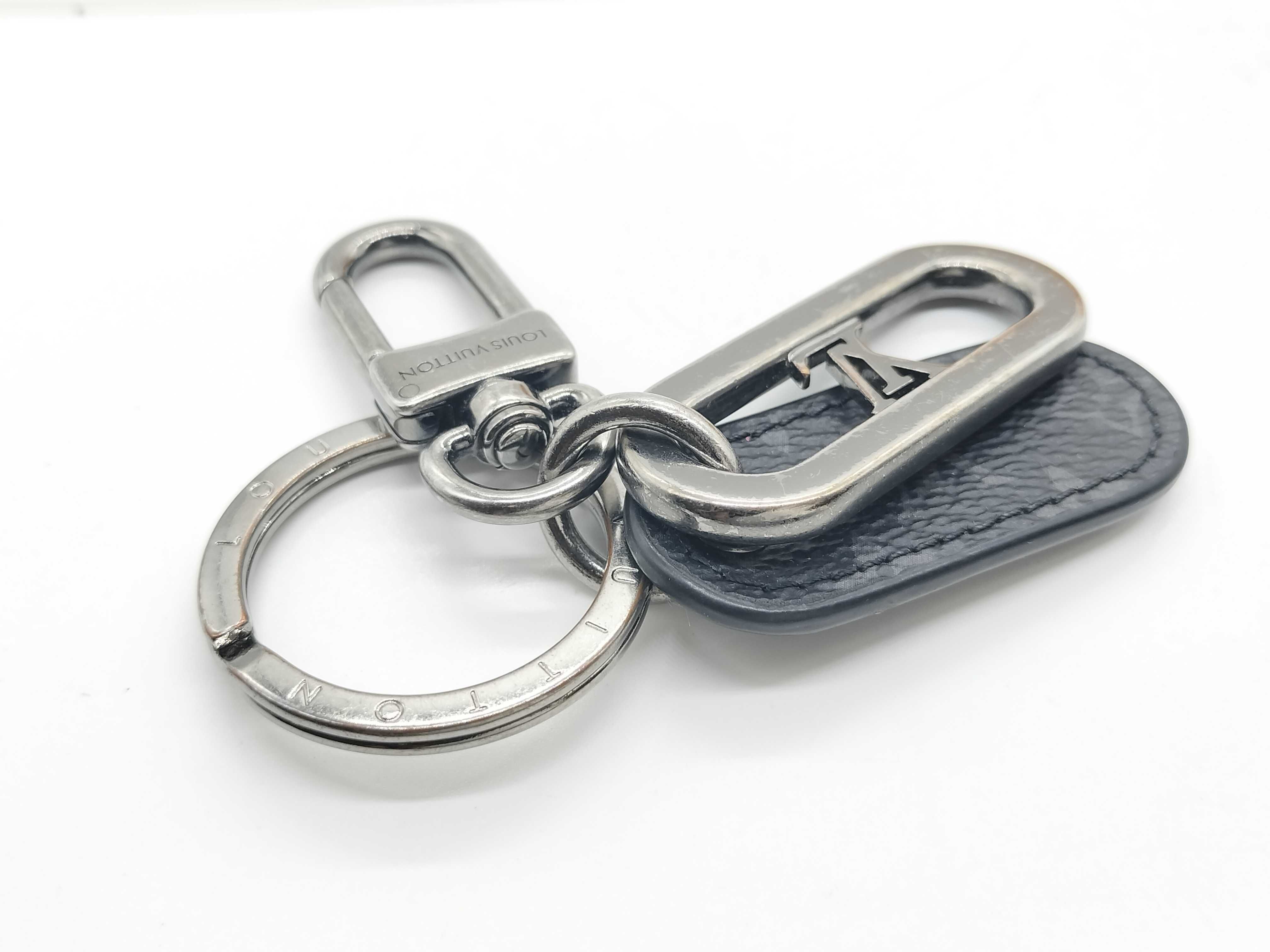 Louis Vuitton LV Link Key Holder in Monogram Eclipse with Box