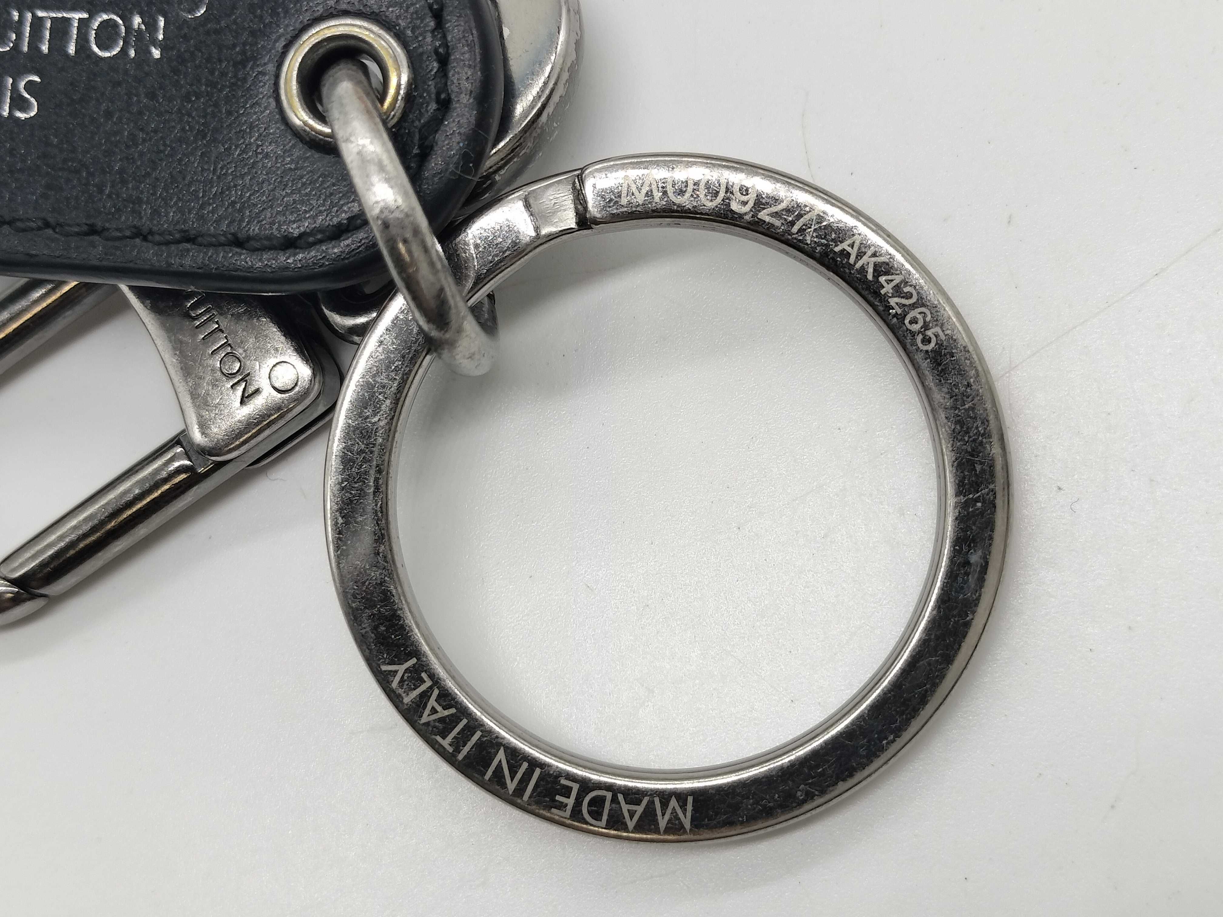 Louis Vuitton LV Link Key Holder in Monogram Eclipse with Box