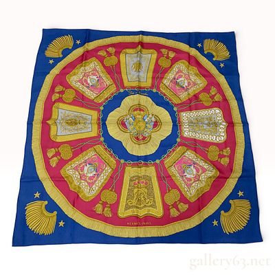 Vintage Hermes Poste et Cavalerie Silk Carre 90. Hermes Poste et Cavalerie silk scarf designed 