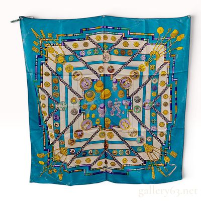 Vintage Hermes Petite Main Silk Carre 90. Hermes Petite Main silk scarf designed by Caty Latham 