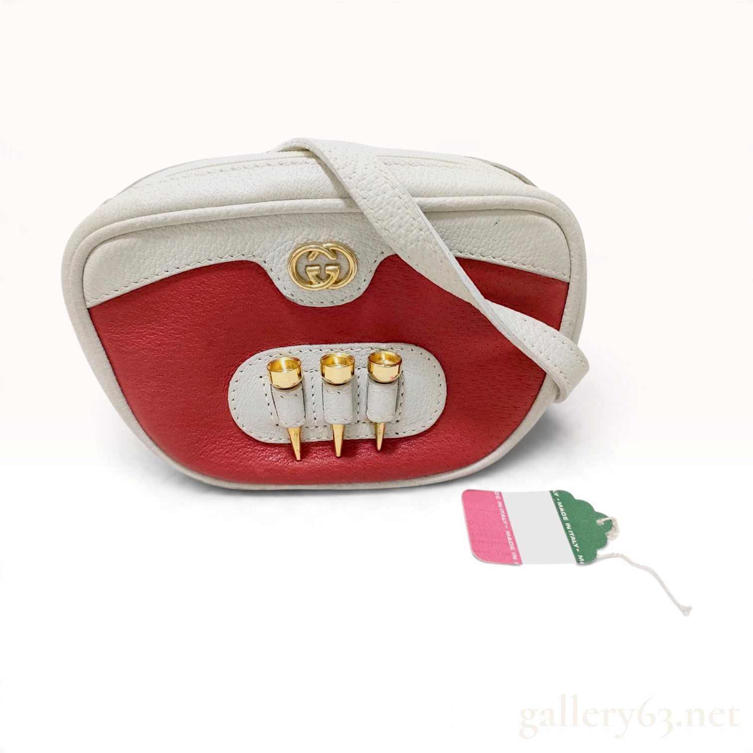 Vintage Gucci Golf Ball and Tee Pouch White and Red Grained Leather Waist Bag