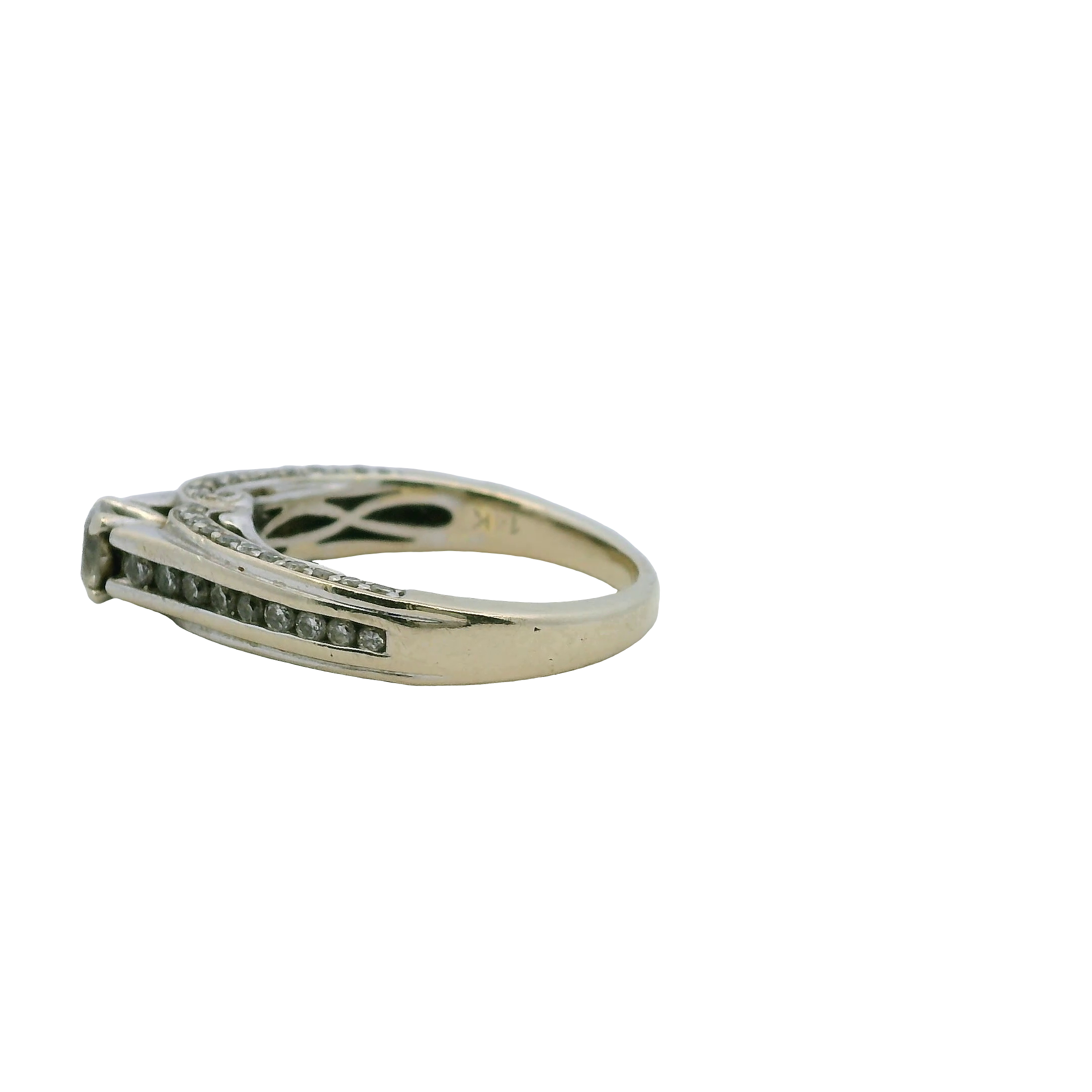 14K White Gold Diamond Ring