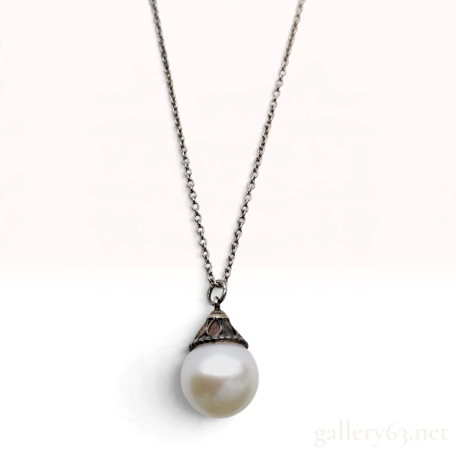 Tiffany & Co. Sterling Silver and Pearl Pendant Necklace