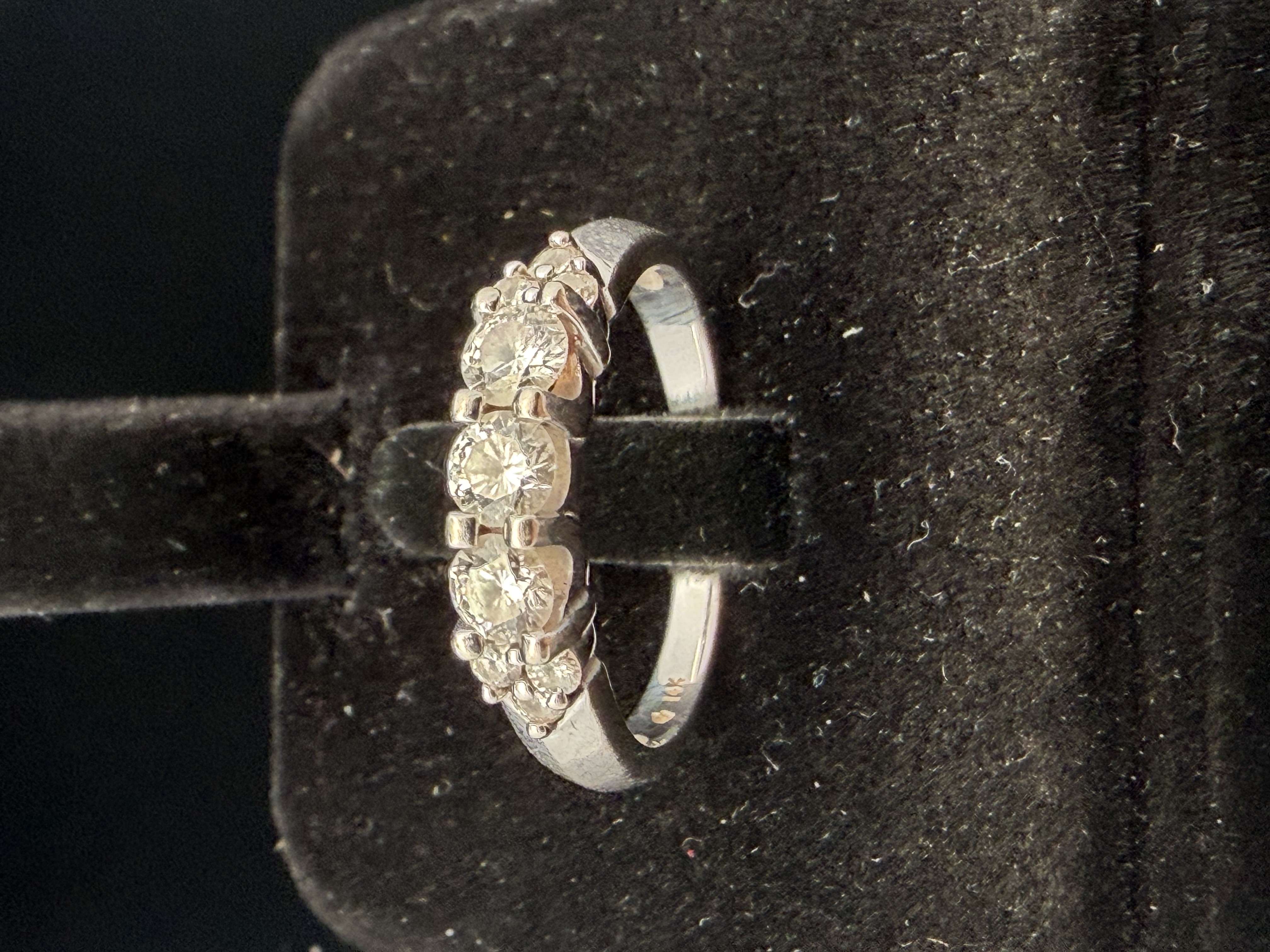 14K White Gold Diamond Ring