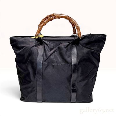Gucci Bamboo Tote Black Nylon Large. Gucci tote bag crafted from black nylon with a diagonal 
