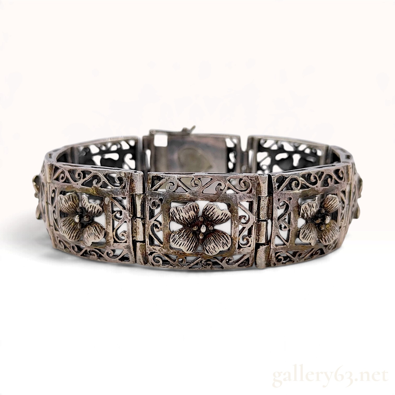 Vintage Sterling Silver Filigree Floral Panel Bracelet