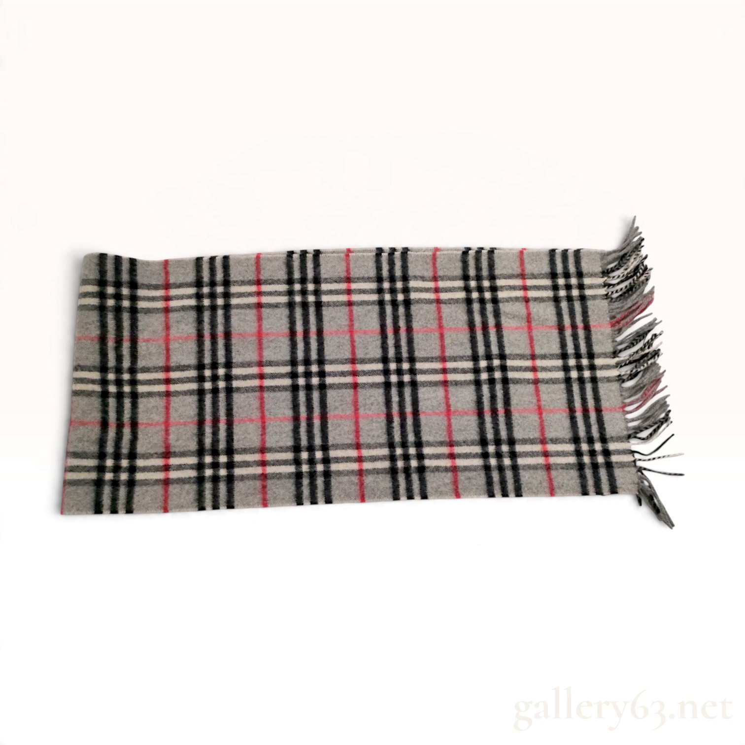 Vintage Burberrys Gray Nova Check Cashmere Scarf