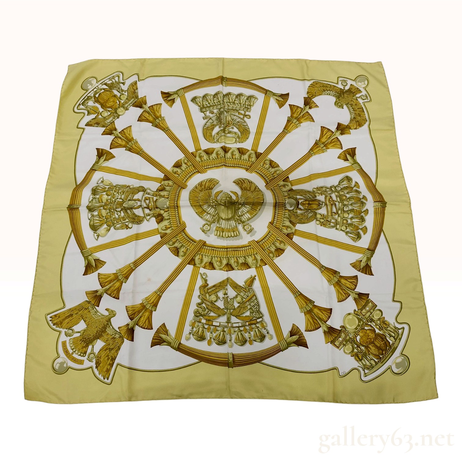 Hermes Tutankhamun Gold and White Silk Carre 90