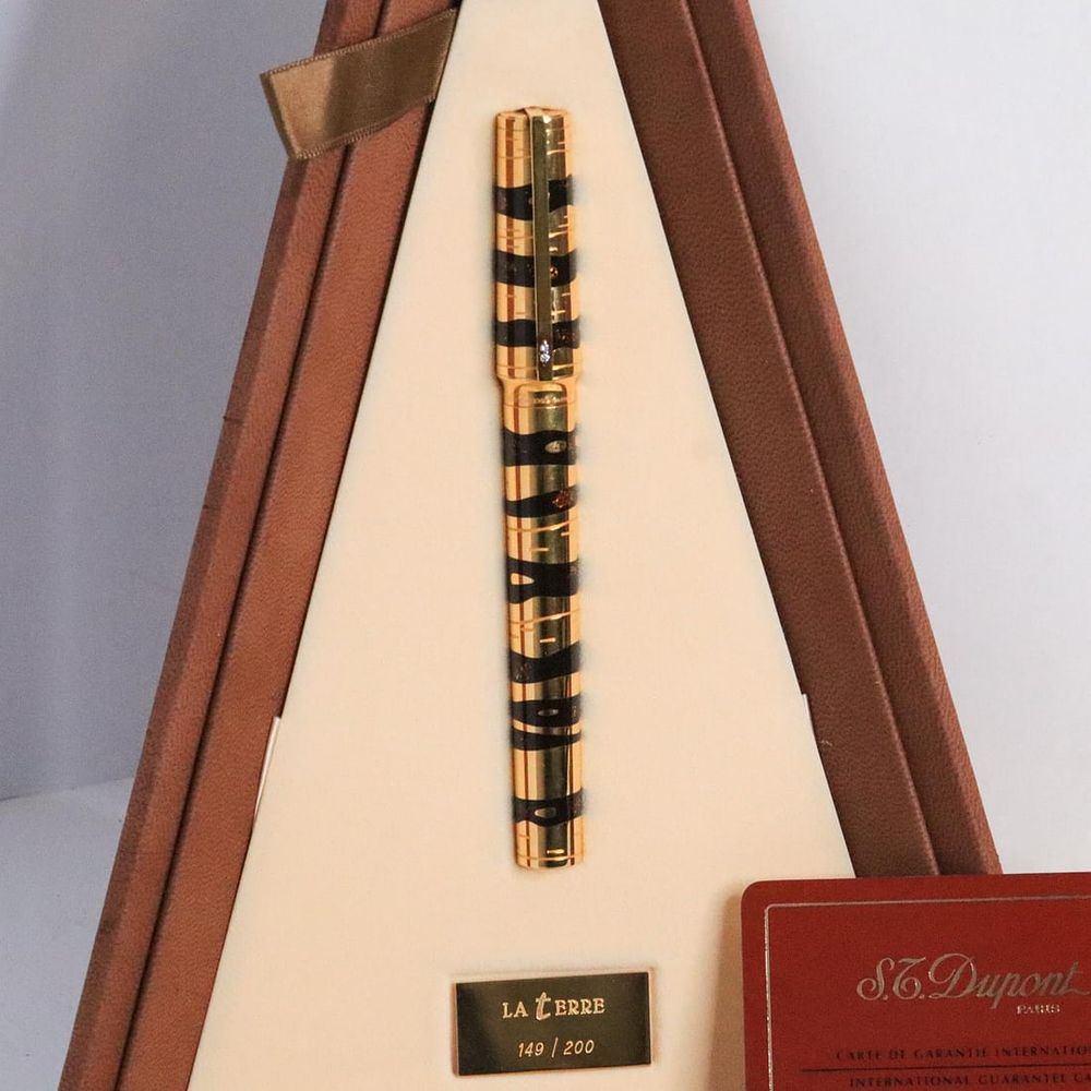 S.T. DUPONT ELEMENTS TERRE FOUNTAIN PEN W/BOX&CERT