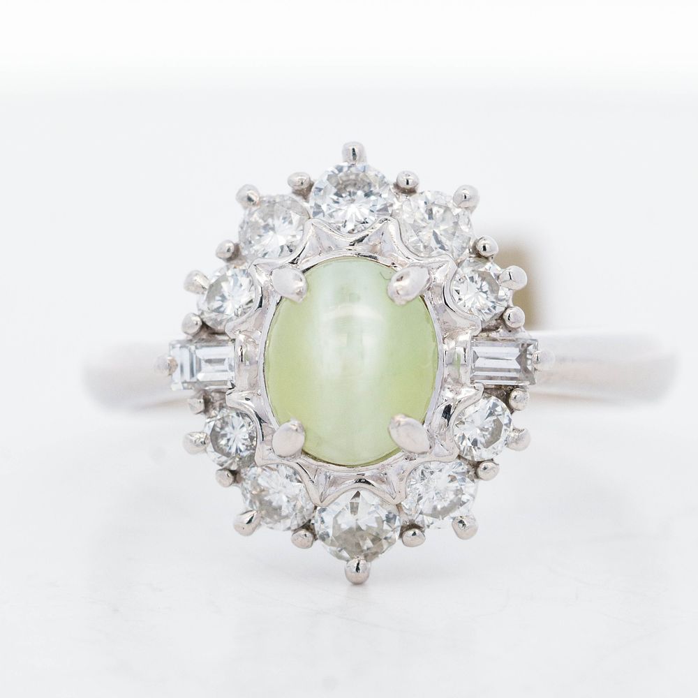 Platinum 1.77ct Chrysoberyl Catseye & 0.83ctw Diamond Halo Ring, 8. Platinum 900 ring 1.77ct 