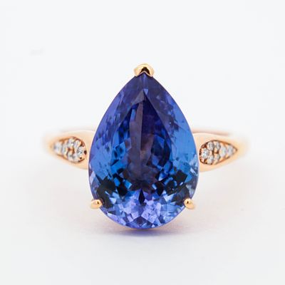 18KYG Chromia Collection 8.19ct Pear Cut Tanzanite & Diamond Ladies Dress Ring, 7. 18K yellow