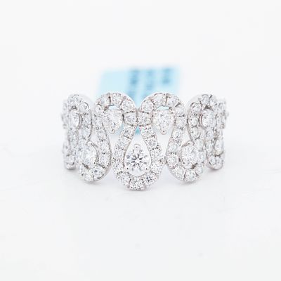 14KWG Whimsical 1.50ctw LG Diamond Ring, 7. 14K white gold ring Whimsical swirl design 1.50ct 