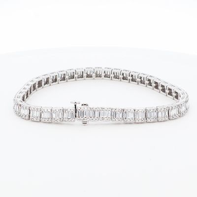 10KWG 5.00ctw Lab Grown Diamond Tennis Bracelet. Stunning 10KWG 5.00ctw Lab Grown Diamond Tennis 