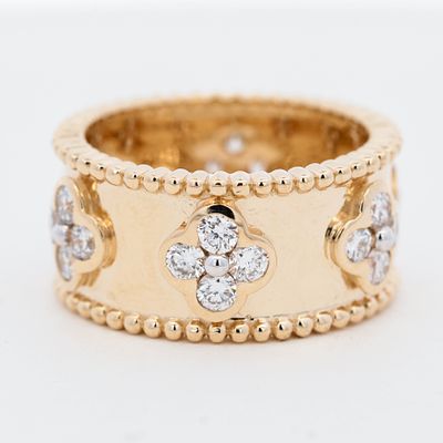 14KYG 1.62ctw Lab Grown Diamond Ring, 7. 14KYG 1.62ctw Lab Grown Diamond Ring 8.1 grams Size 7 