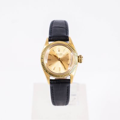 Rolex 18KYG Ladies Watch M2726 w/Box. Ladies 18k Rolex watch. Having a newer band with the