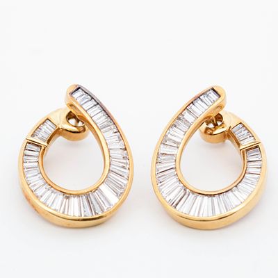 Incredible 18K 3ctw Full Diamond Earrings with Appraisal F-G VS2. Incredible 18K Full Diamond