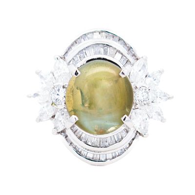 Incredible Platinum 4.75ct Cats Eye & 1.48ctw Natural Diamond Ring, Size 6. From jewelry store 